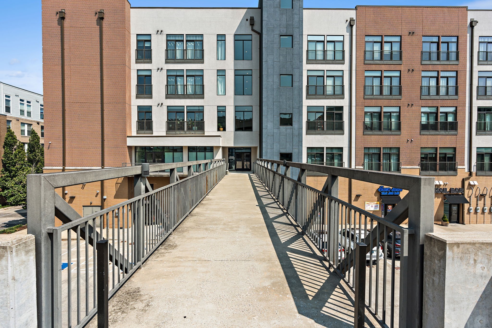 2407 8th Ave, S Unit: 402