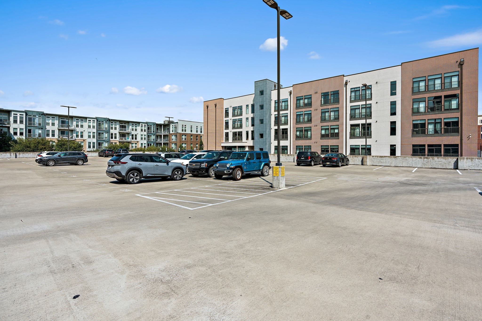 2407 8th Ave, S Unit: 402