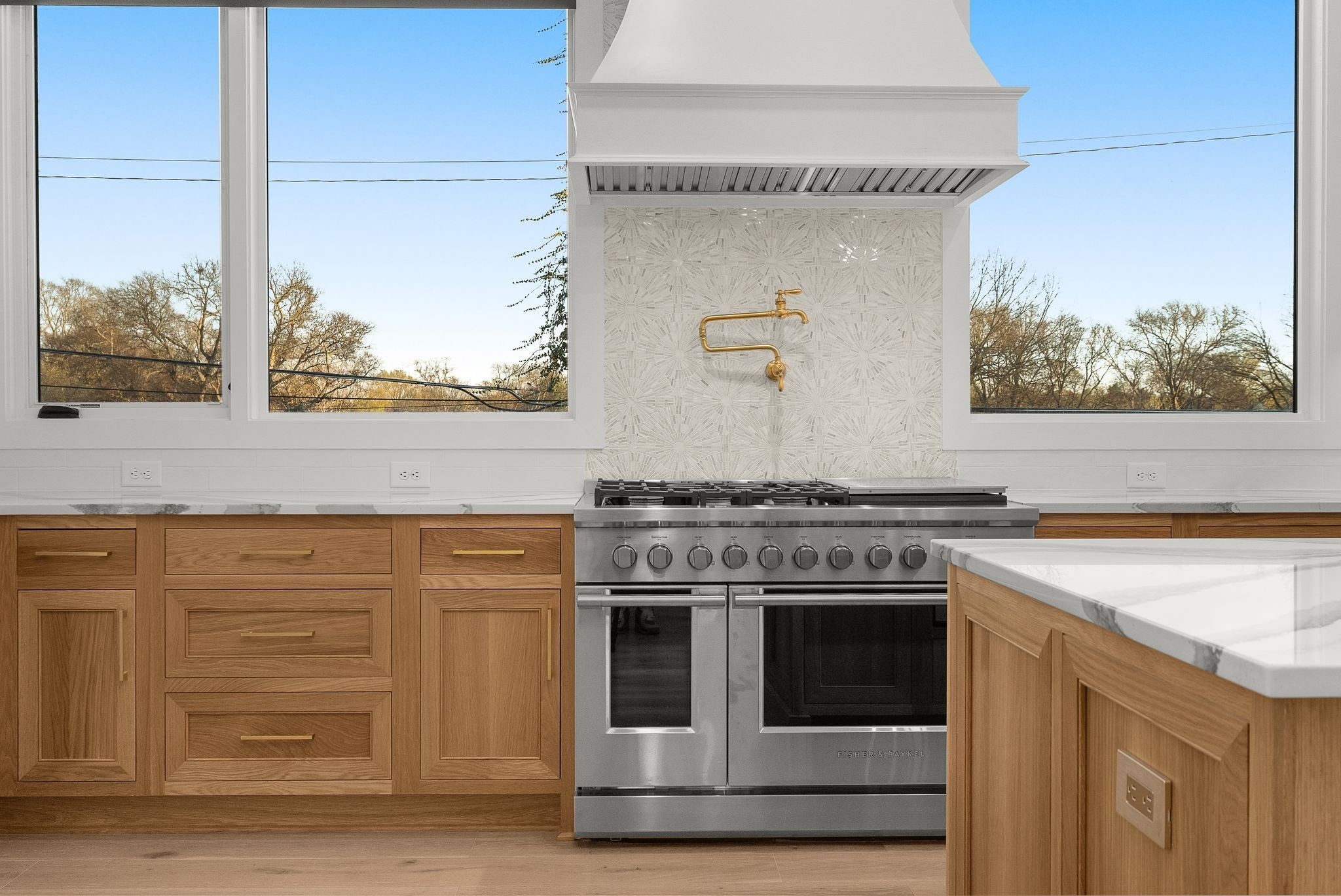 95 Leonard Ave Unit: 7