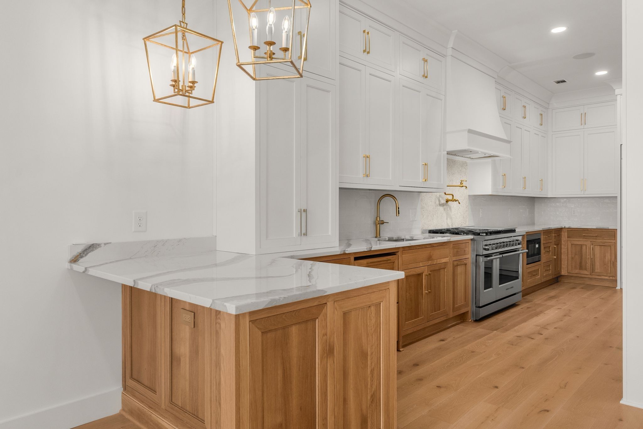 95 Leonard Ave Unit: 4