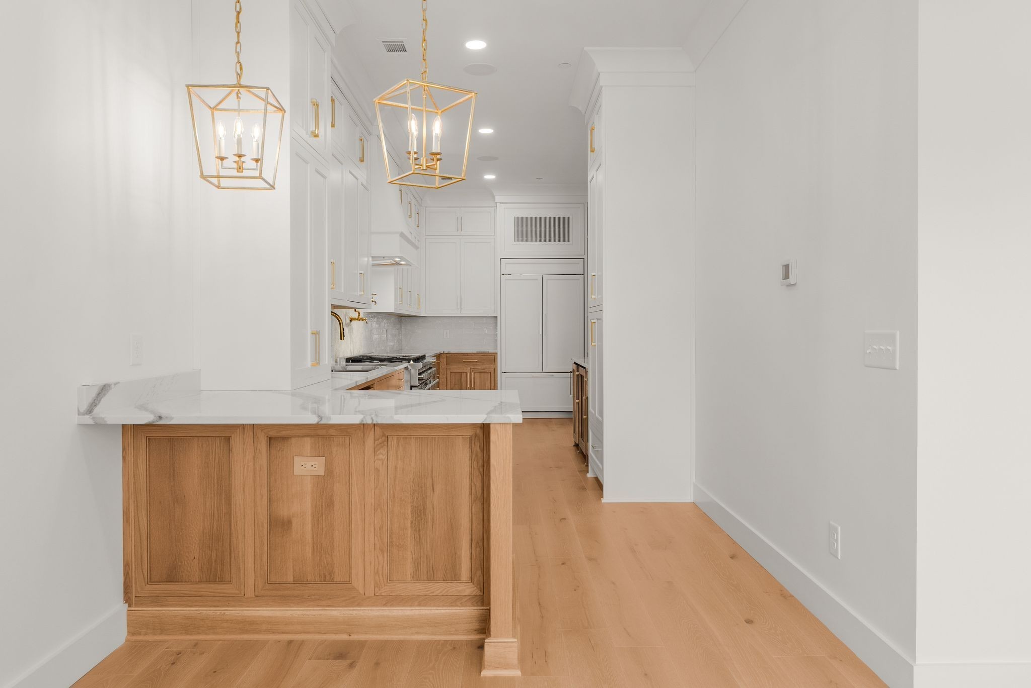 95 Leonard Ave Unit: 4