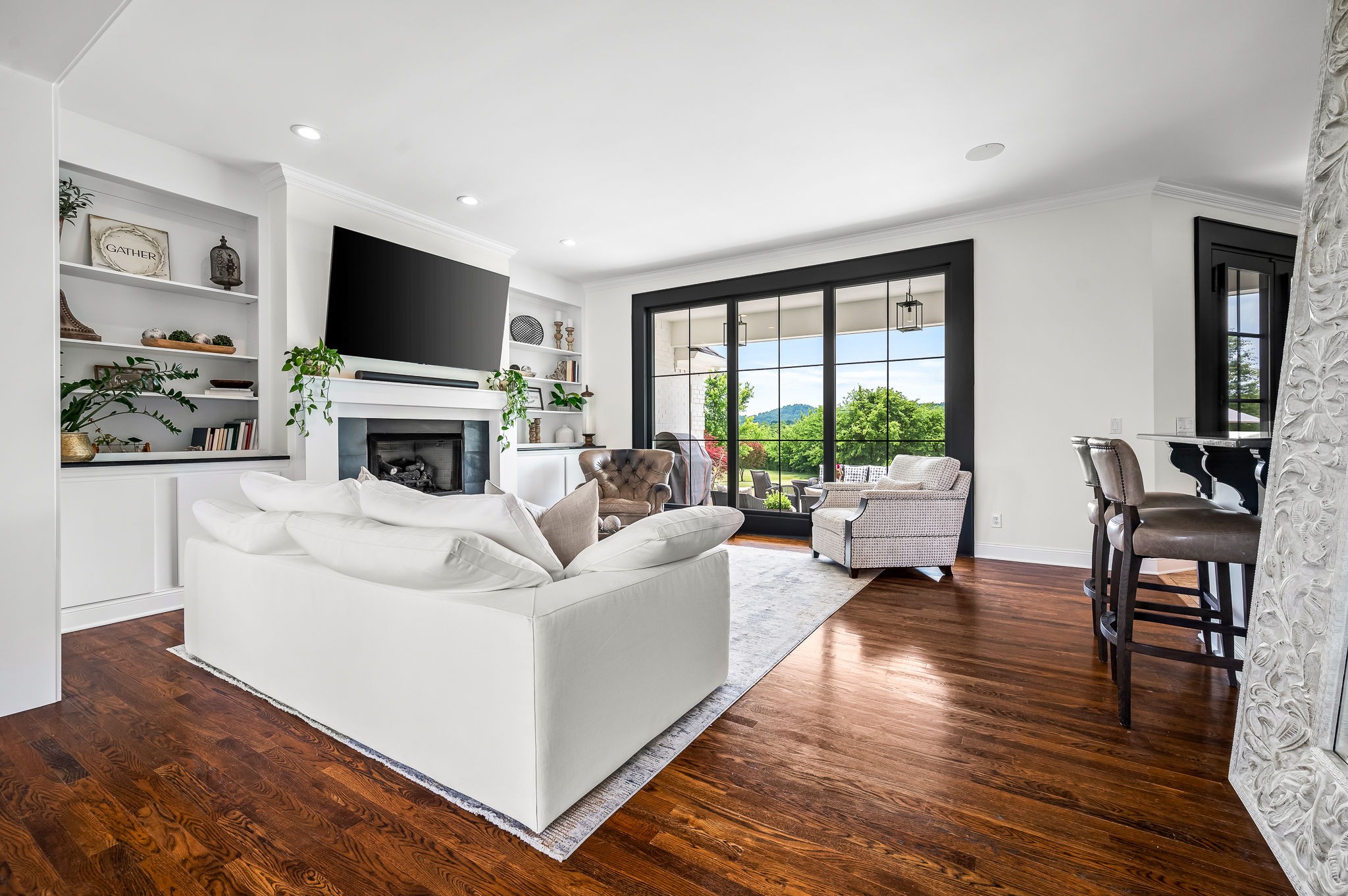 108 Nestledown Xing