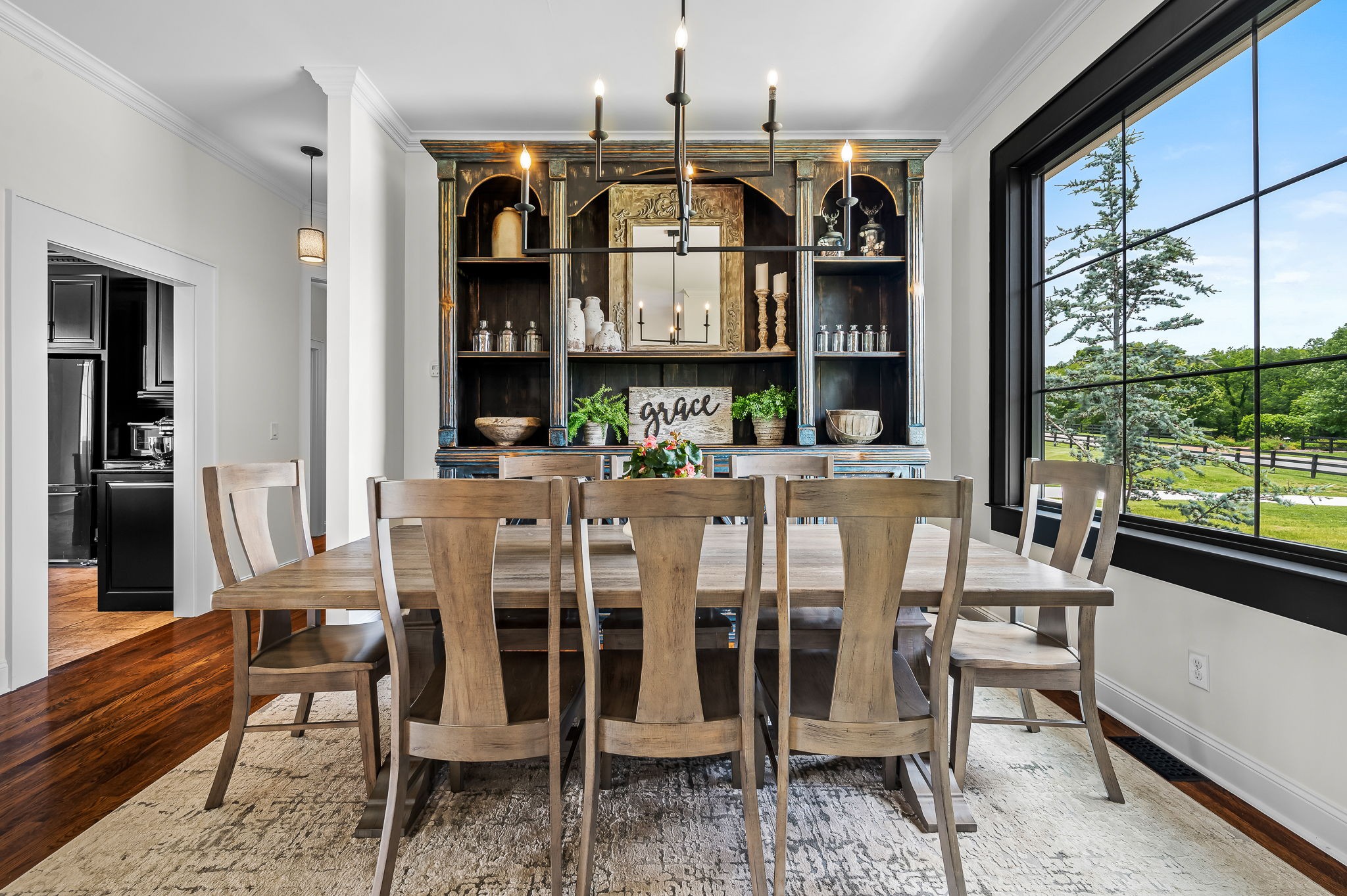 108 Nestledown Xing