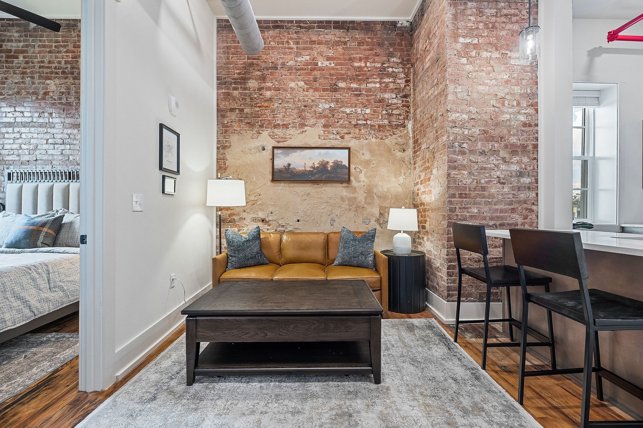 211 W Colville St Unit: 402