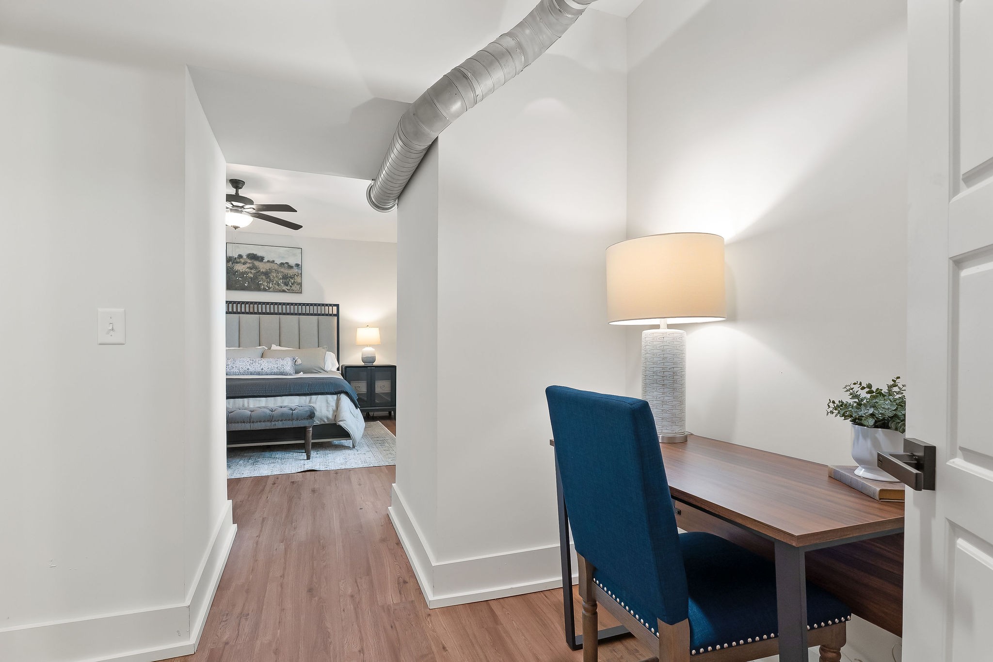 211 W Colville St Unit: 207
