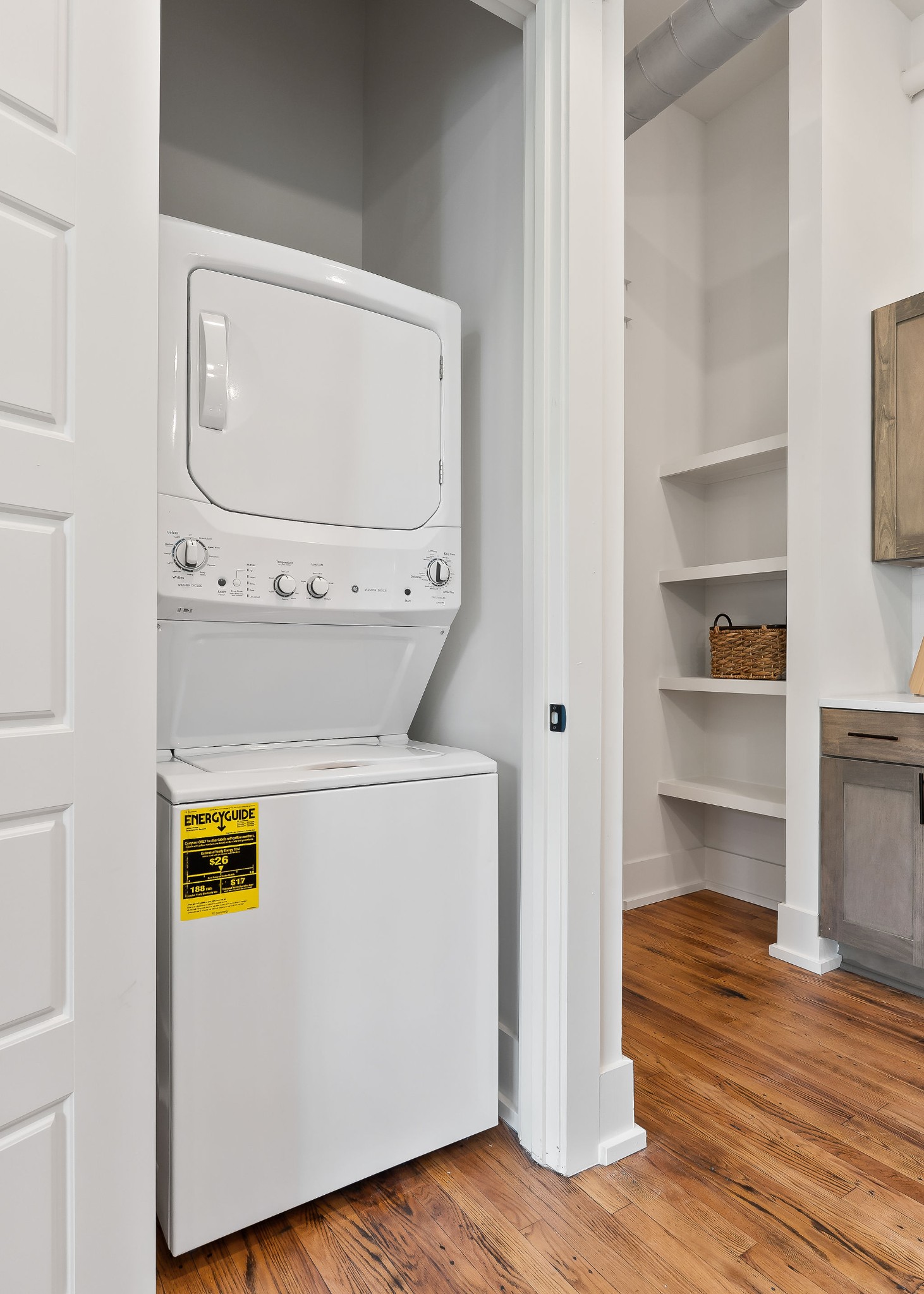211 W Colville St Unit: 301