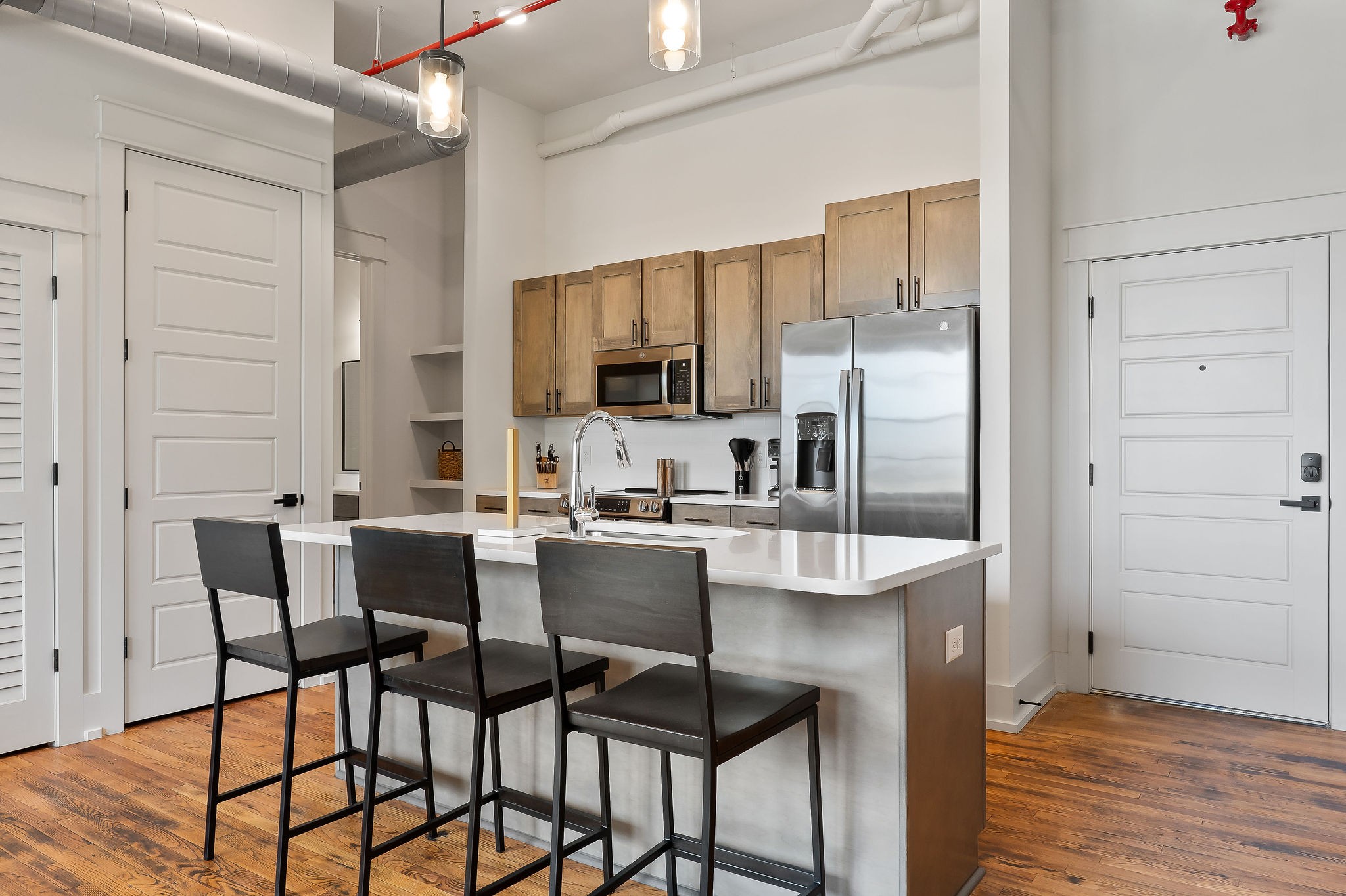 211 W Colville St Unit: 301