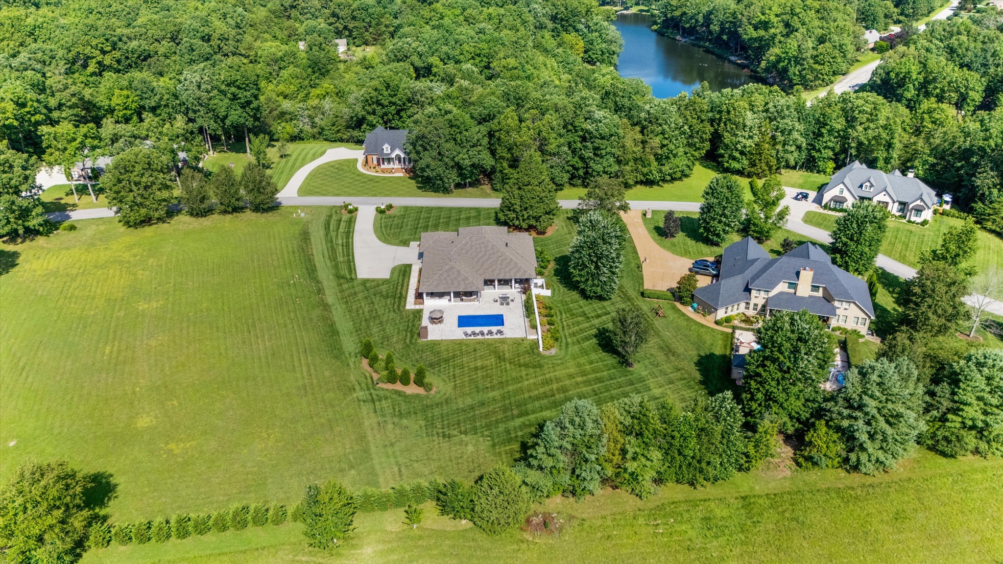125 Cedar Ridge Ln