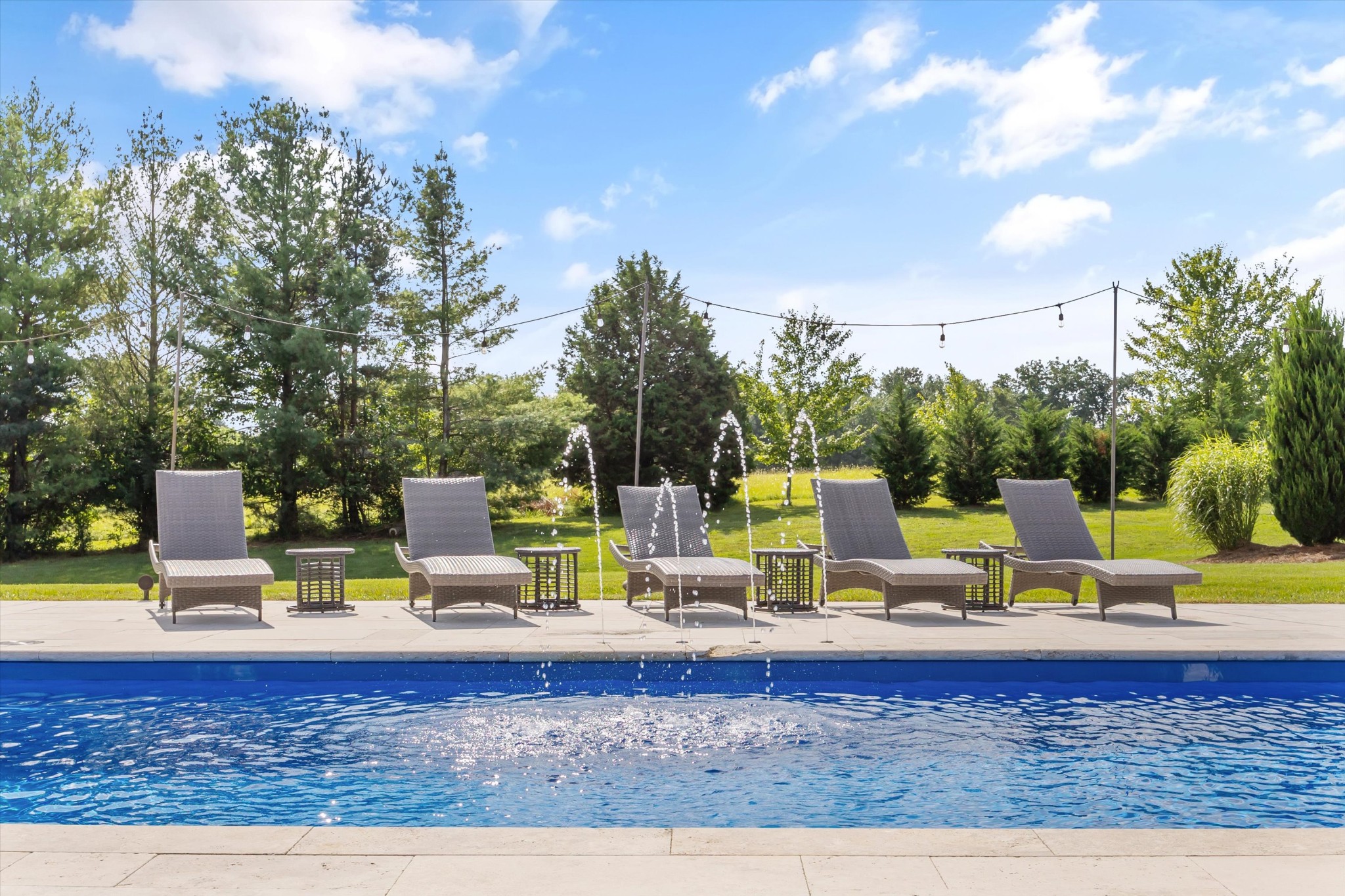 125 Cedar Ridge Ln