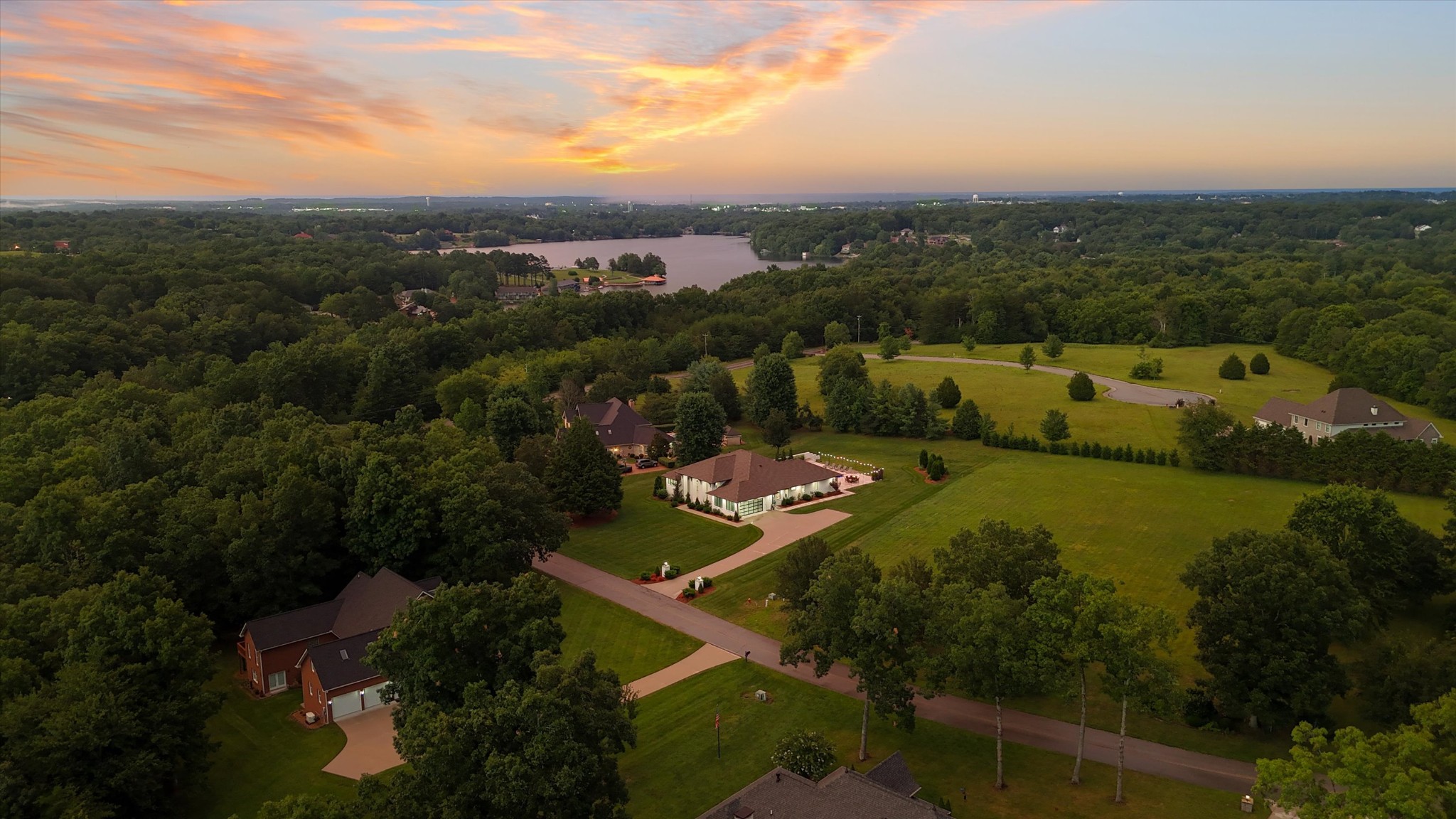 125 Cedar Ridge Ln
