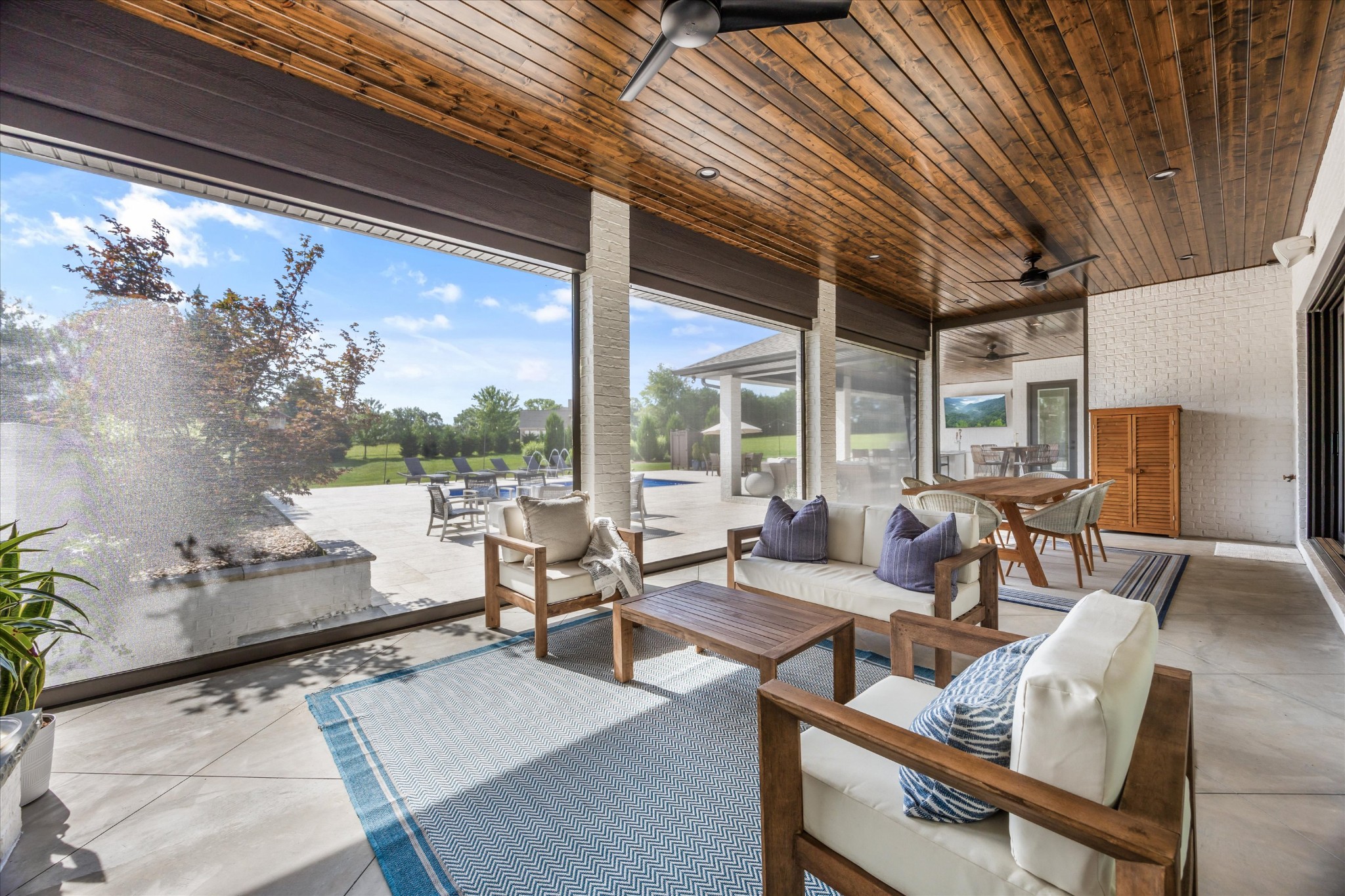 125 Cedar Ridge Ln