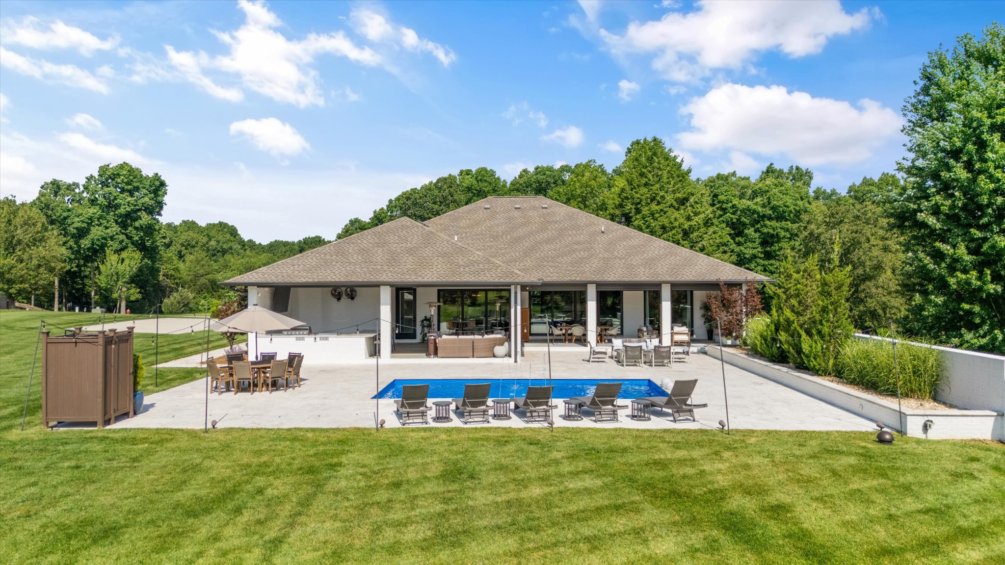 125 Cedar Ridge Ln