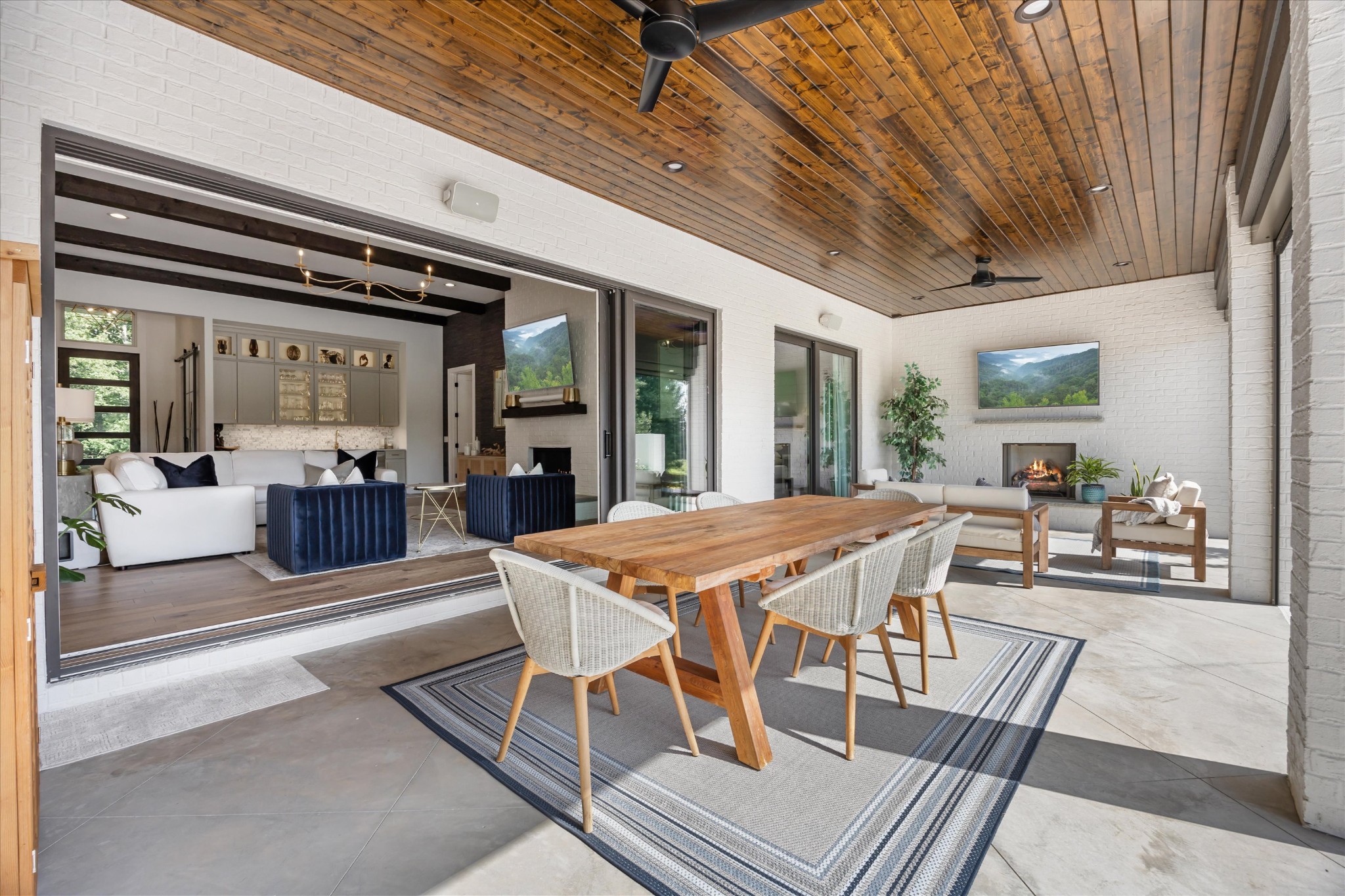 125 Cedar Ridge Ln