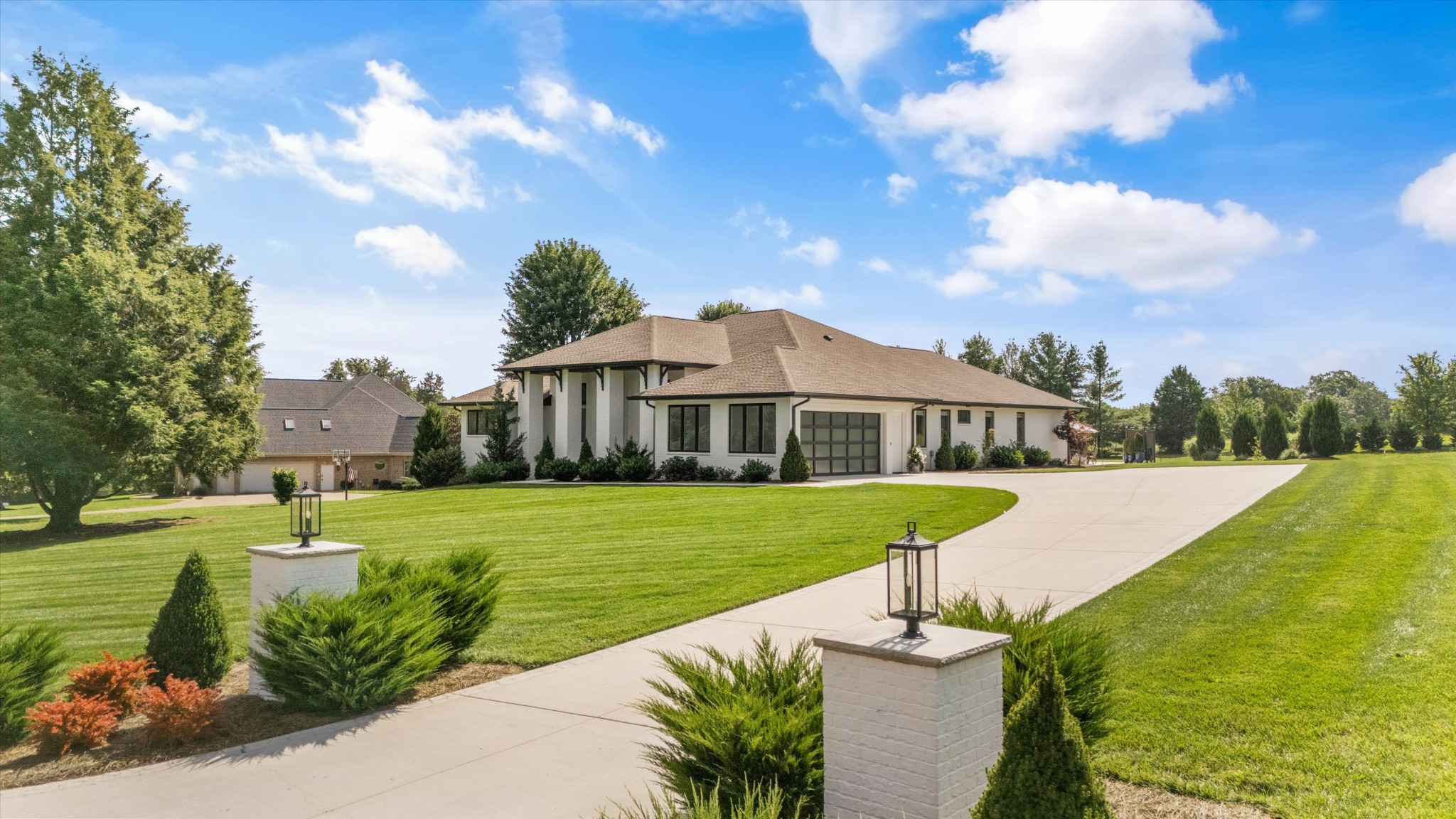 125 Cedar Ridge Ln