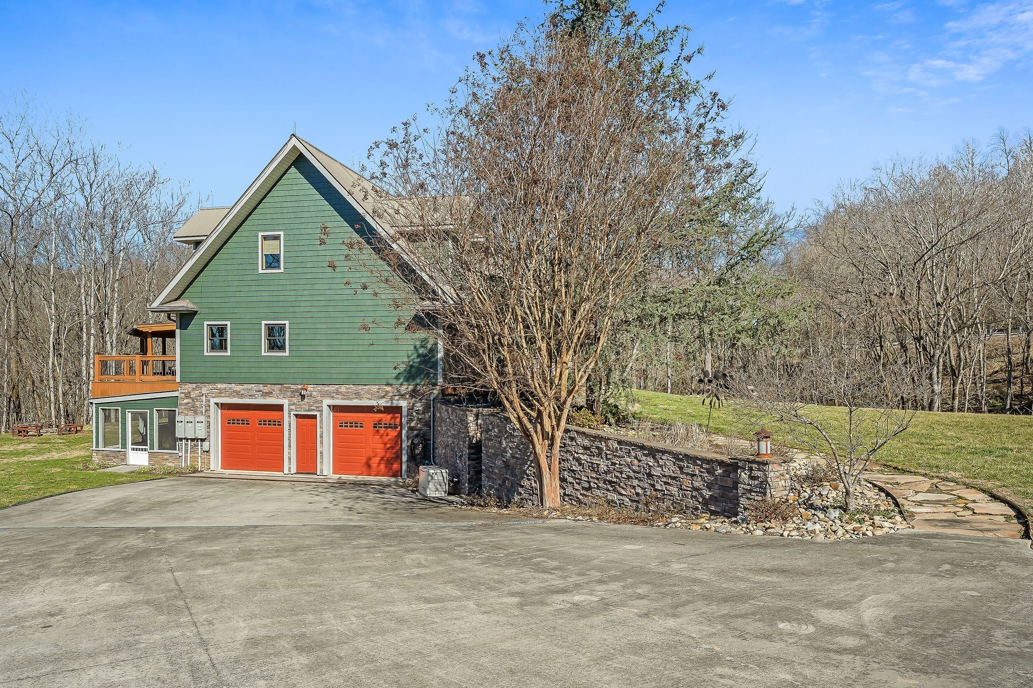7775 Medley Amonette Rd