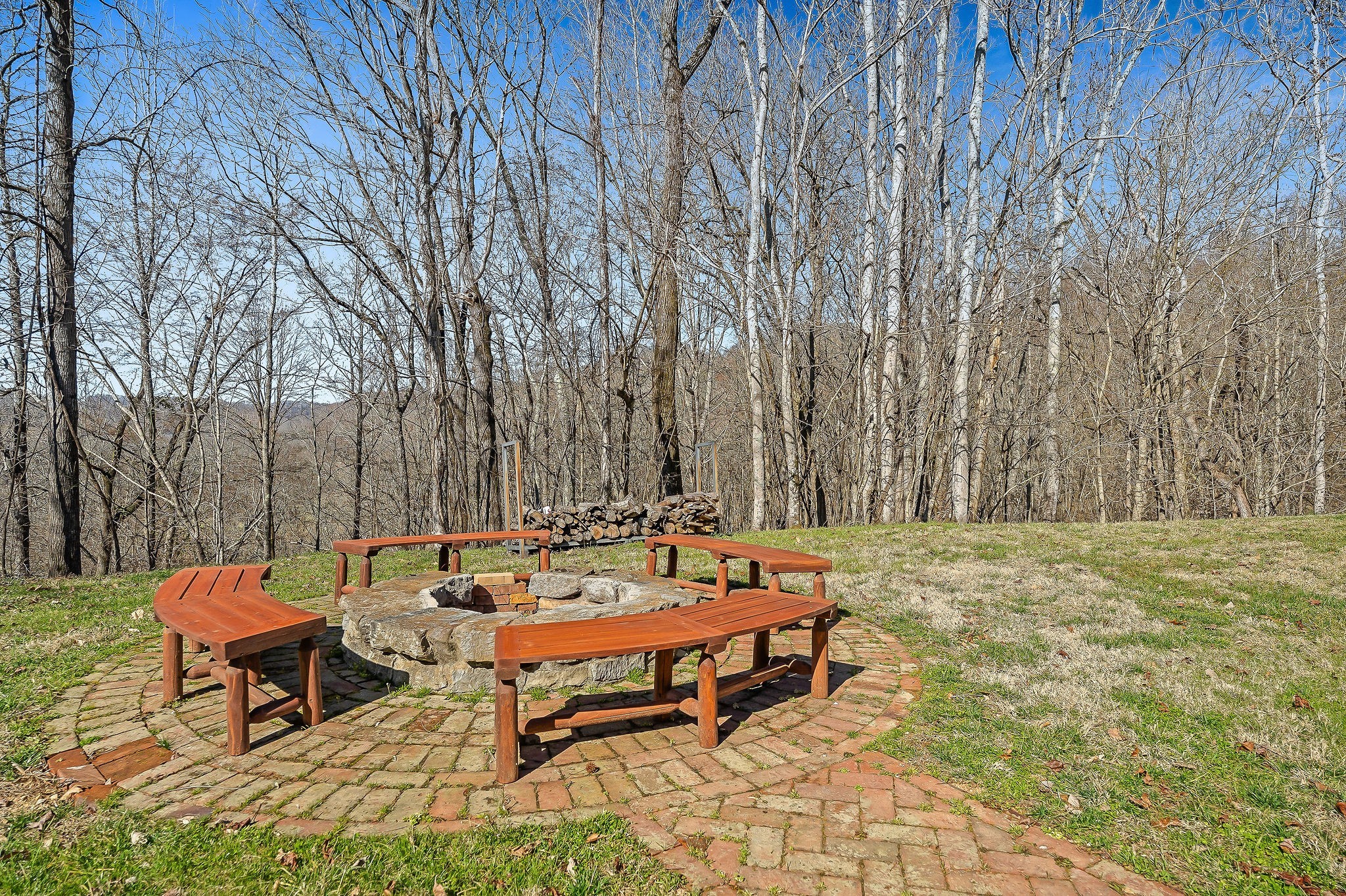 7775 Medley Amonette Rd