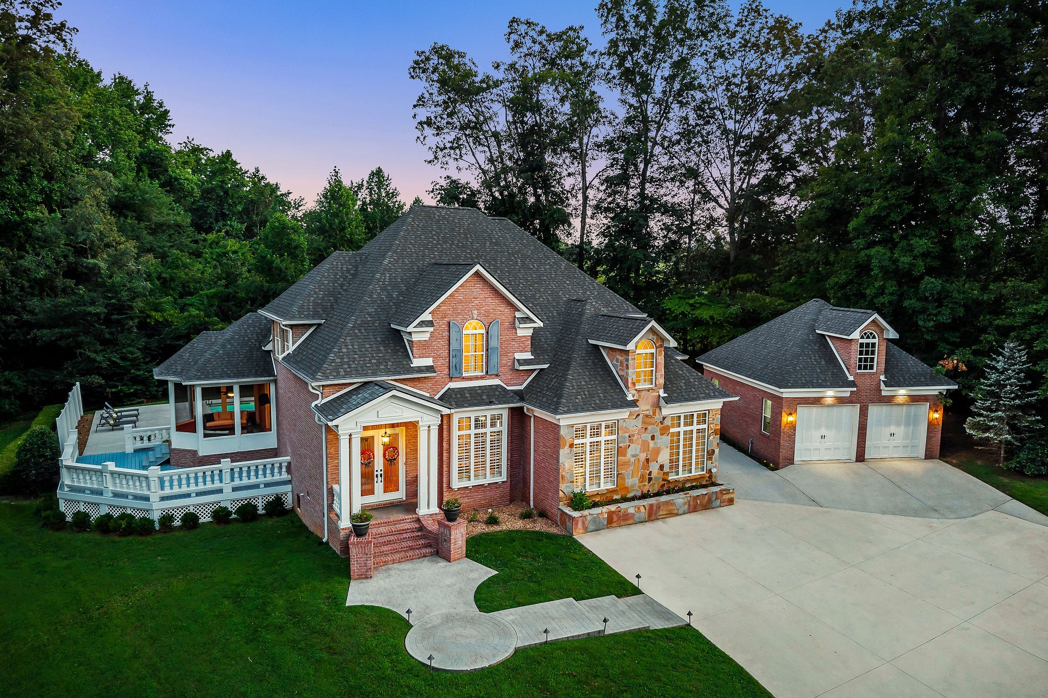 914 Beckridge Rd