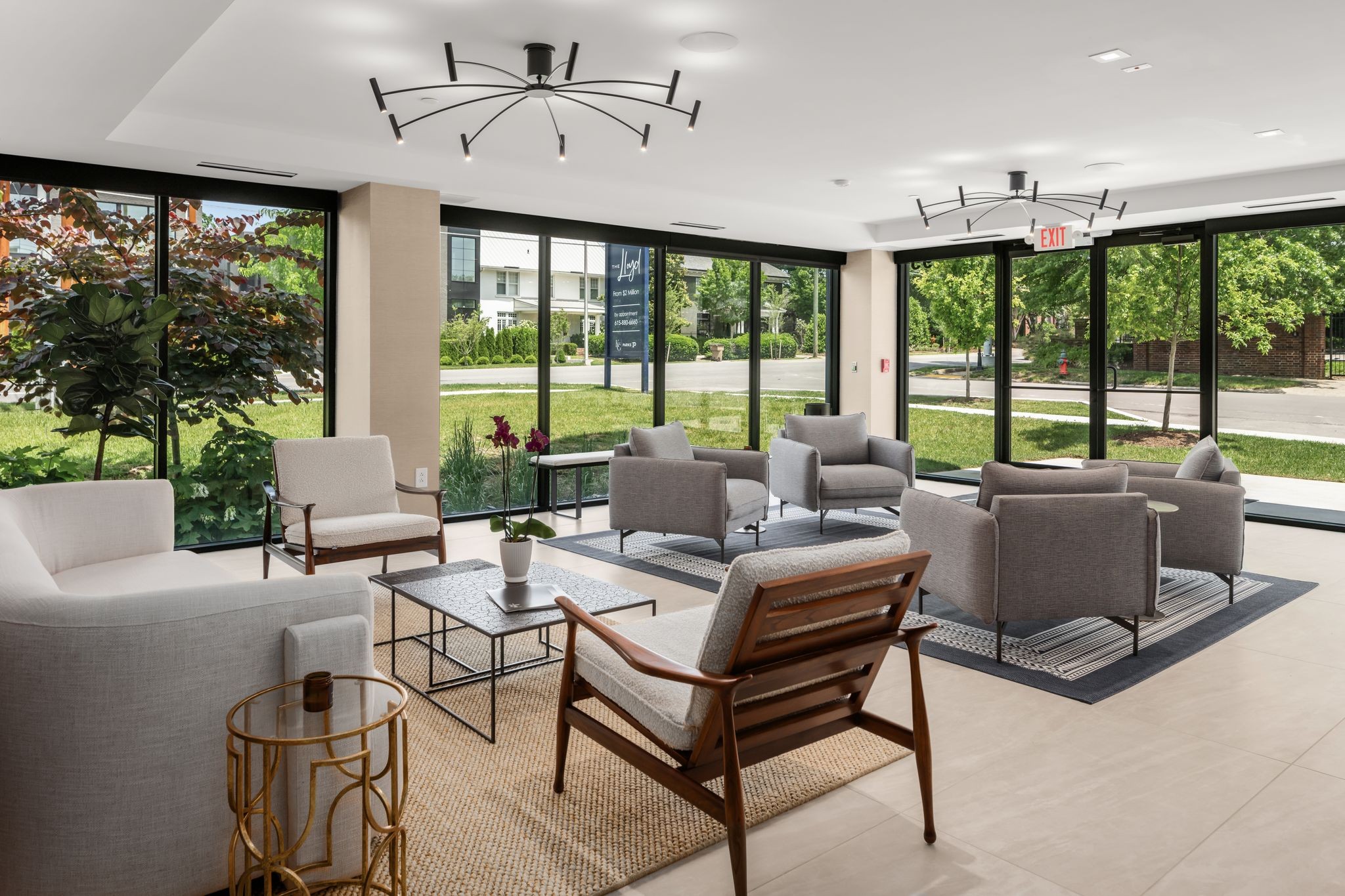 95 Leonard Ave Unit: 5