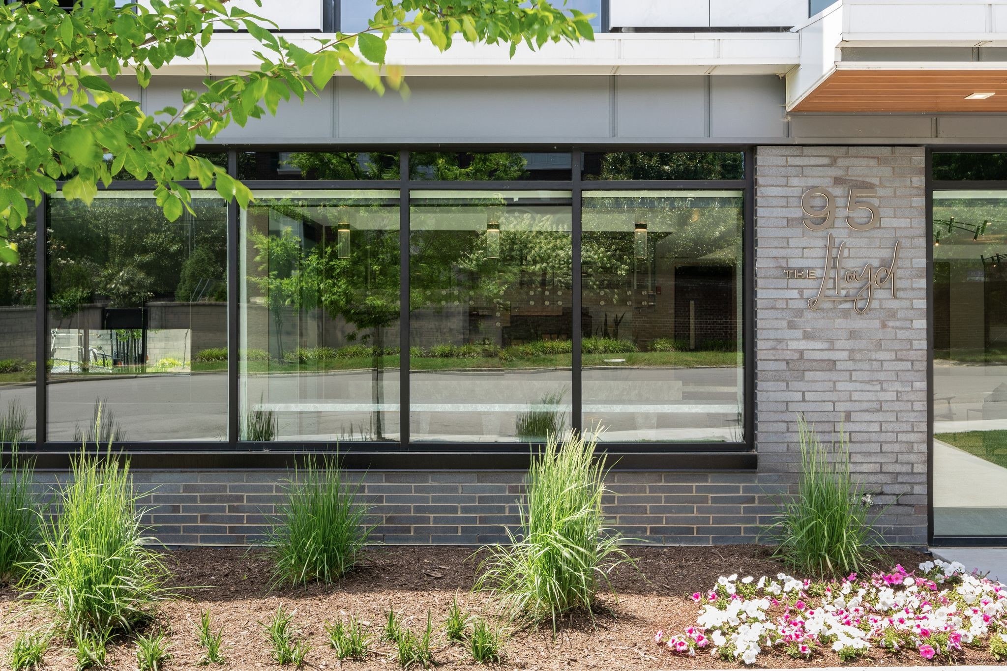 95 Leonard Ave Unit: 5