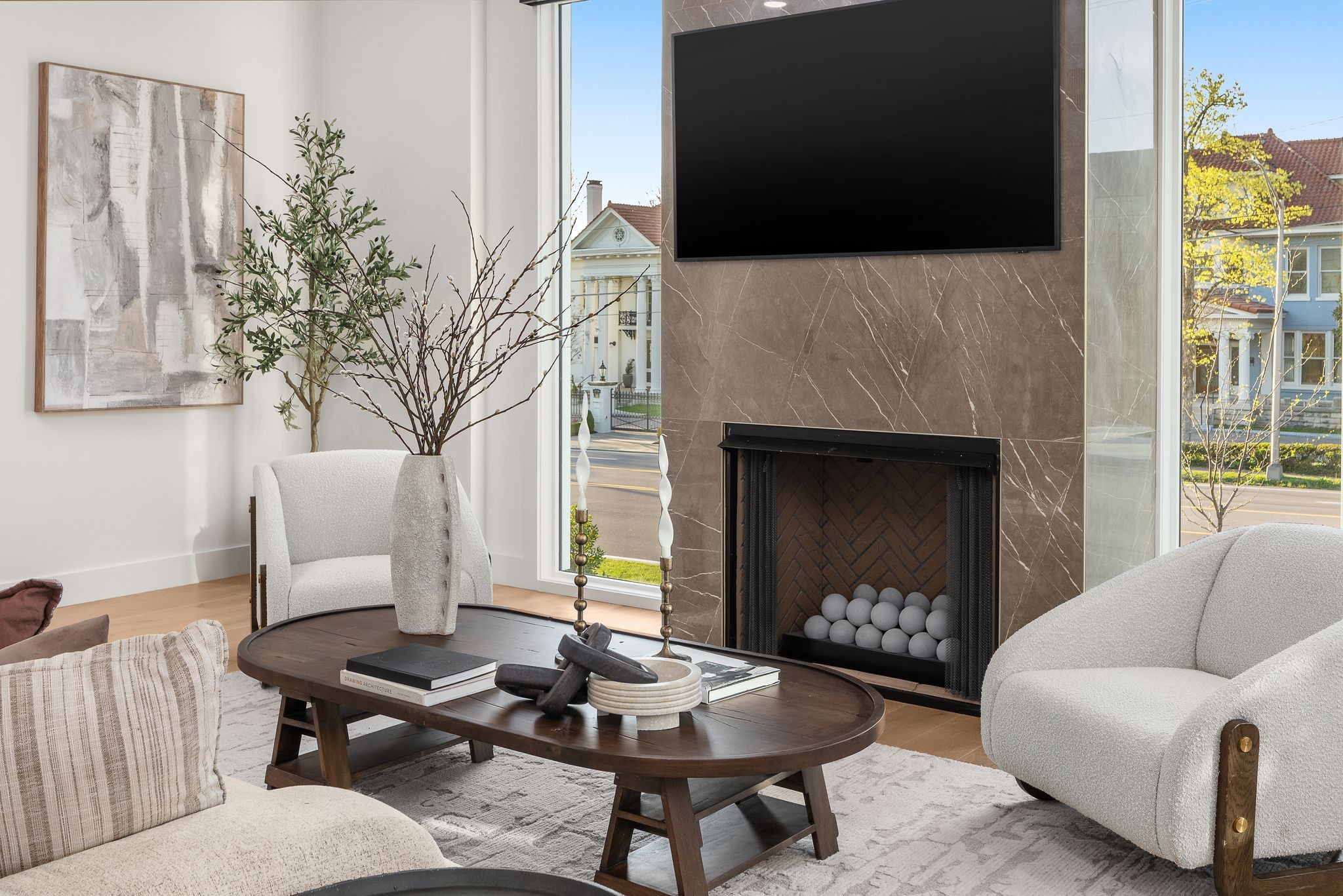 95 Leonard Ave Unit: 2