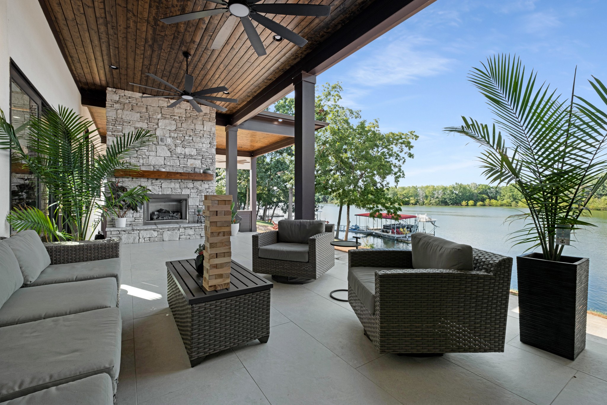 613 Waters Edge Dr