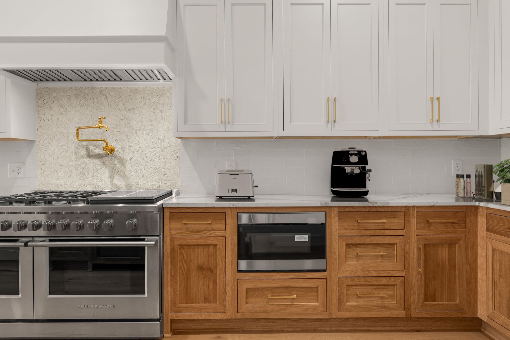 95 Leonard Ave Unit: 6