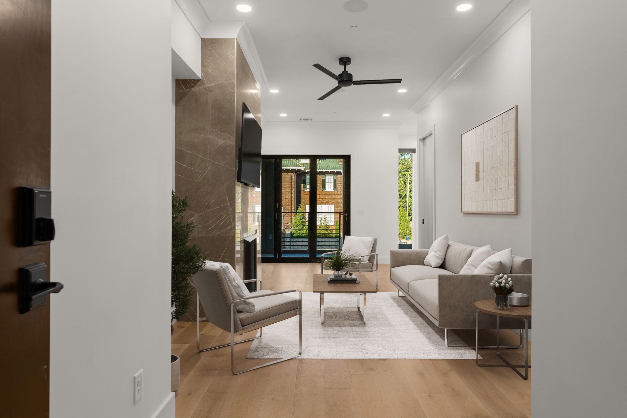 95 Leonard Ave Unit: 6