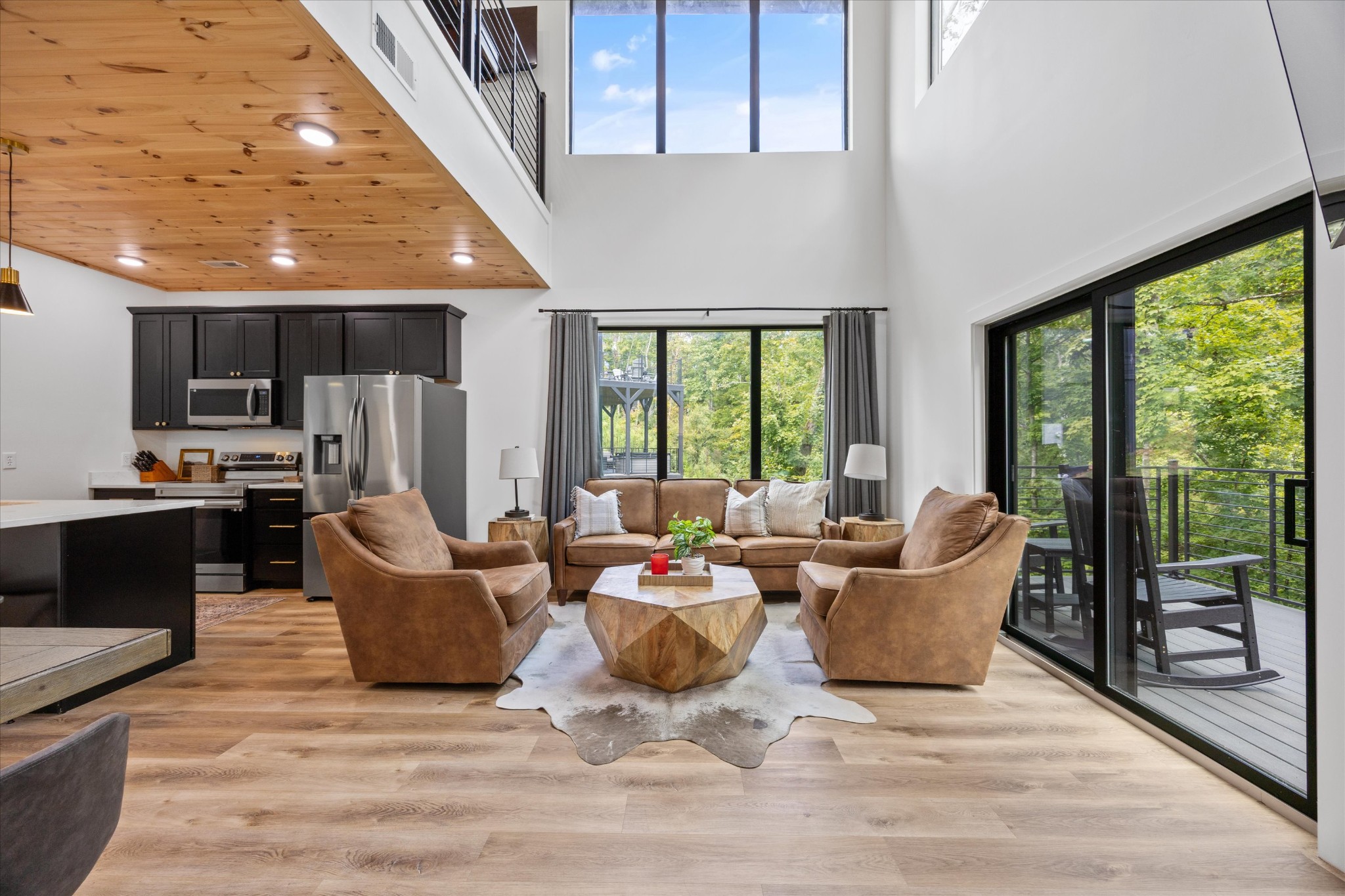 1134 Reedmont Way
