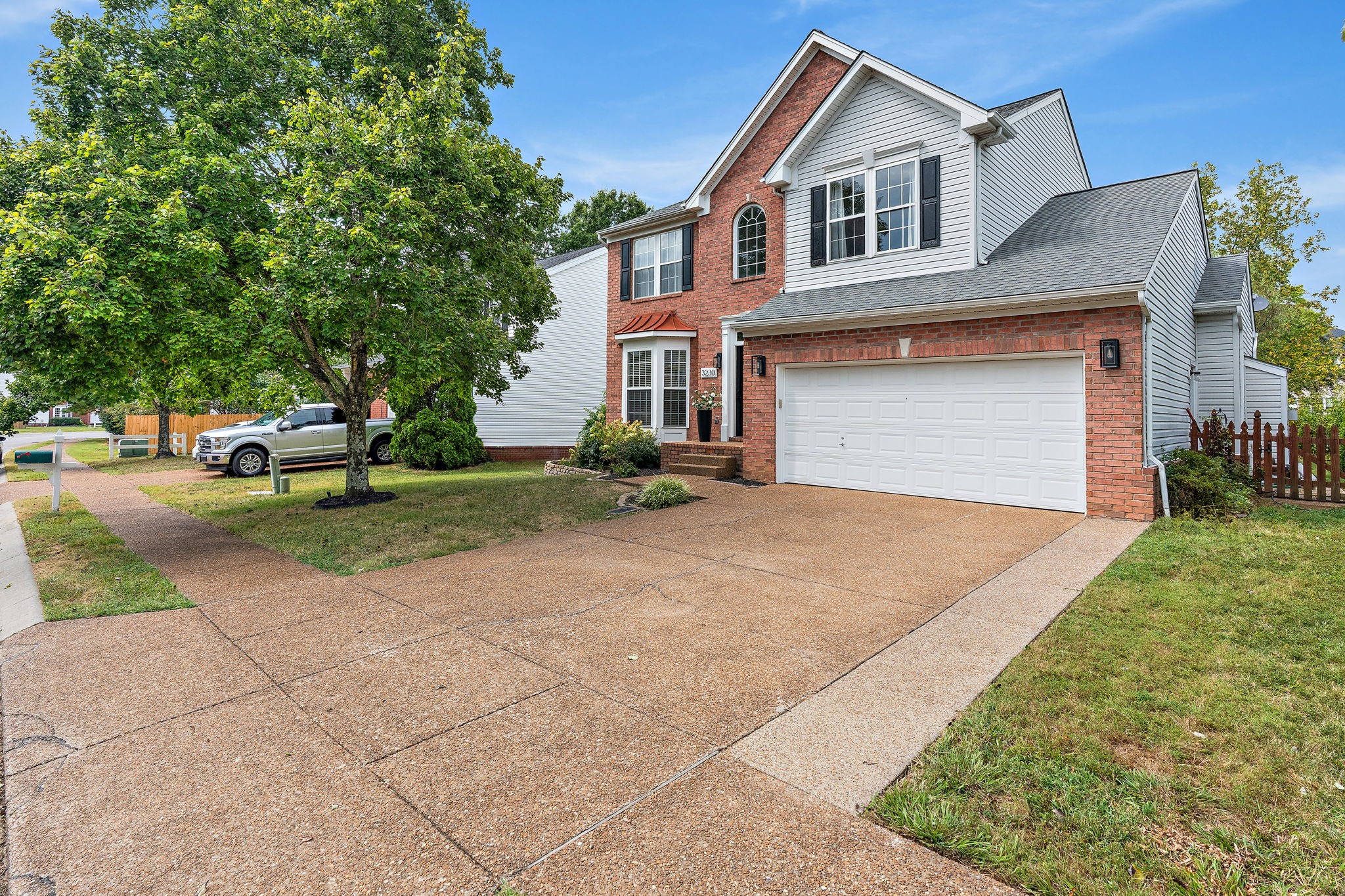 3230 Nolen Ln