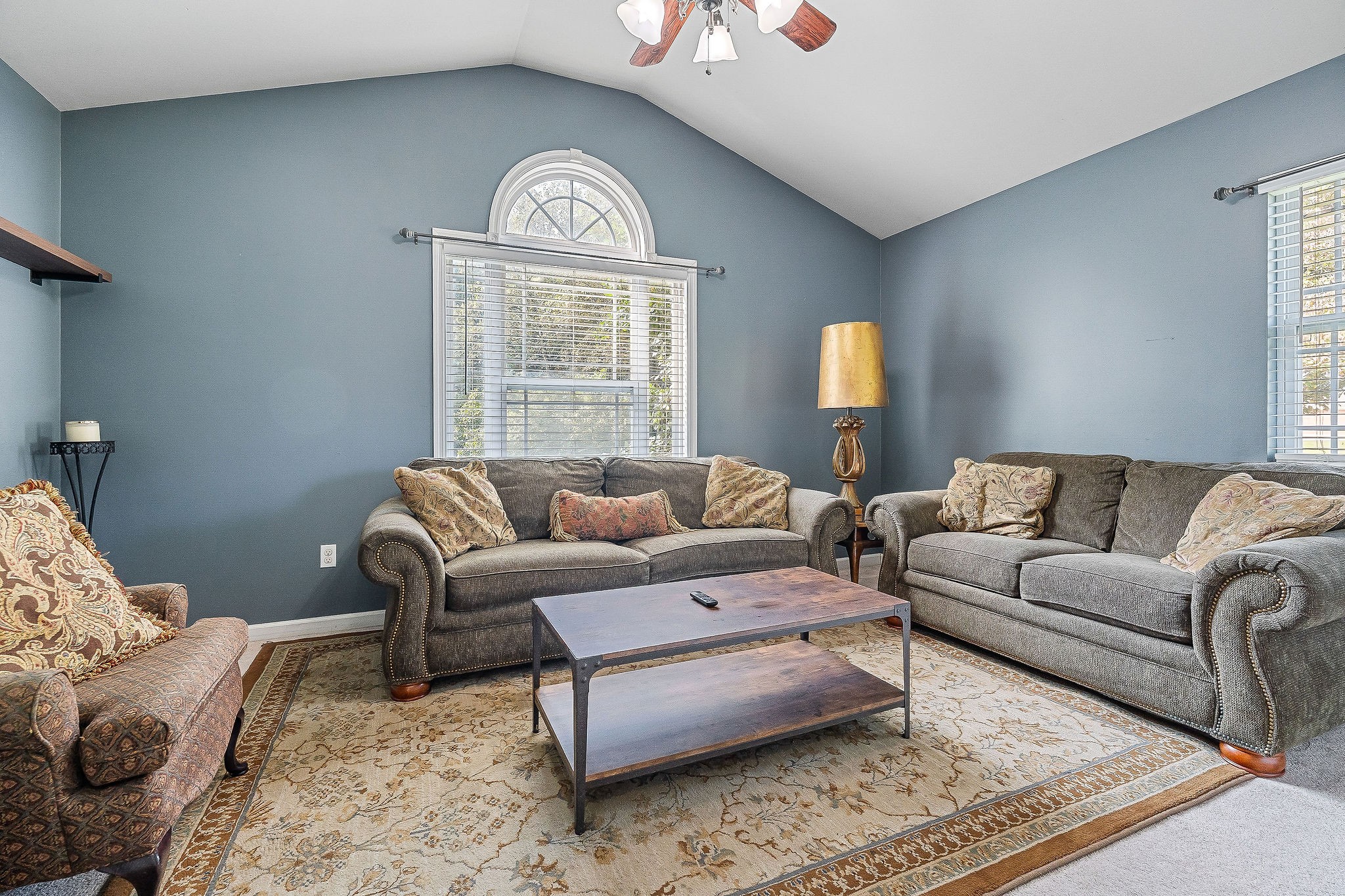 89 Oakwood Trl