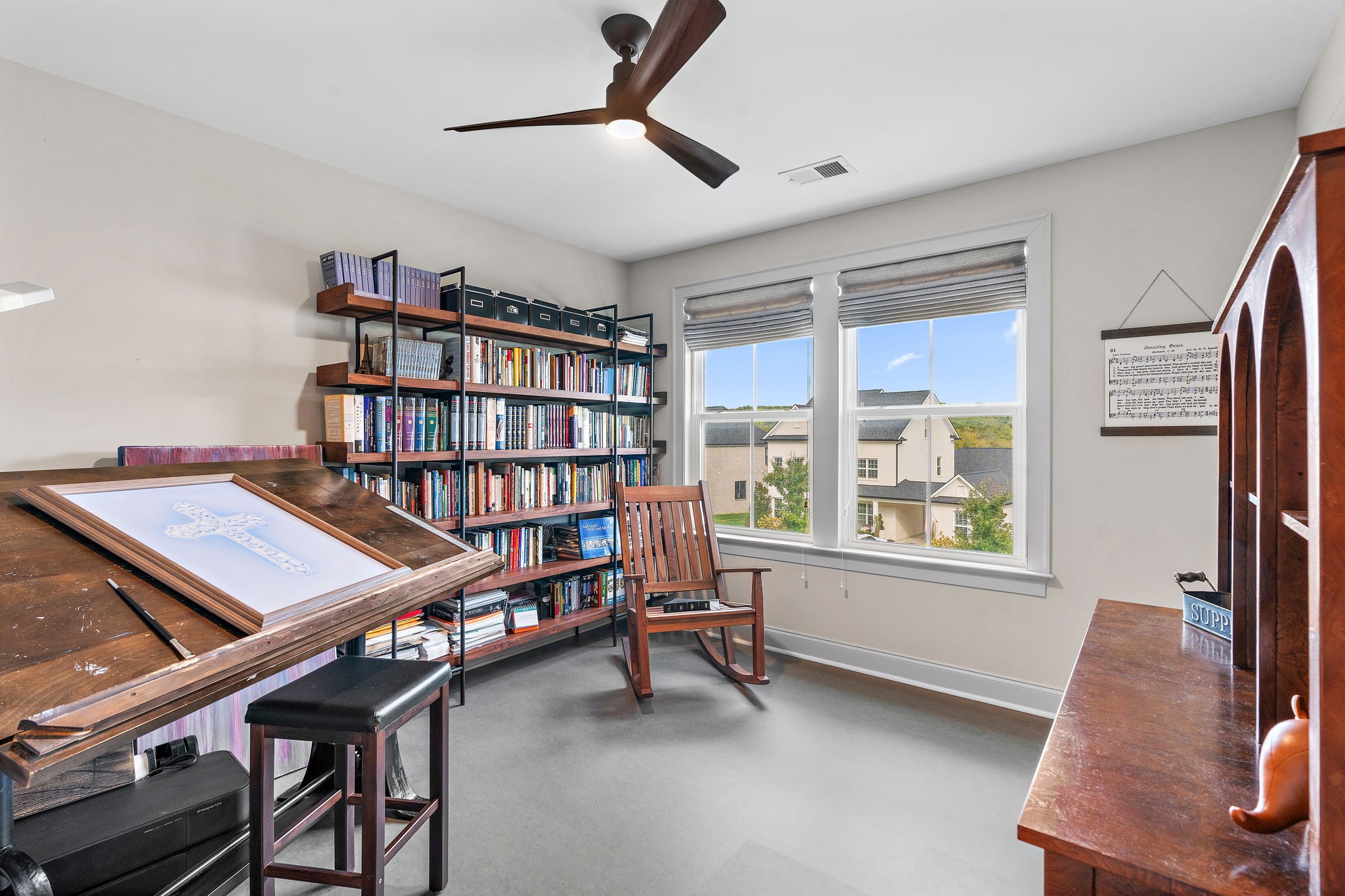 7025 Vineyard Valley Dr