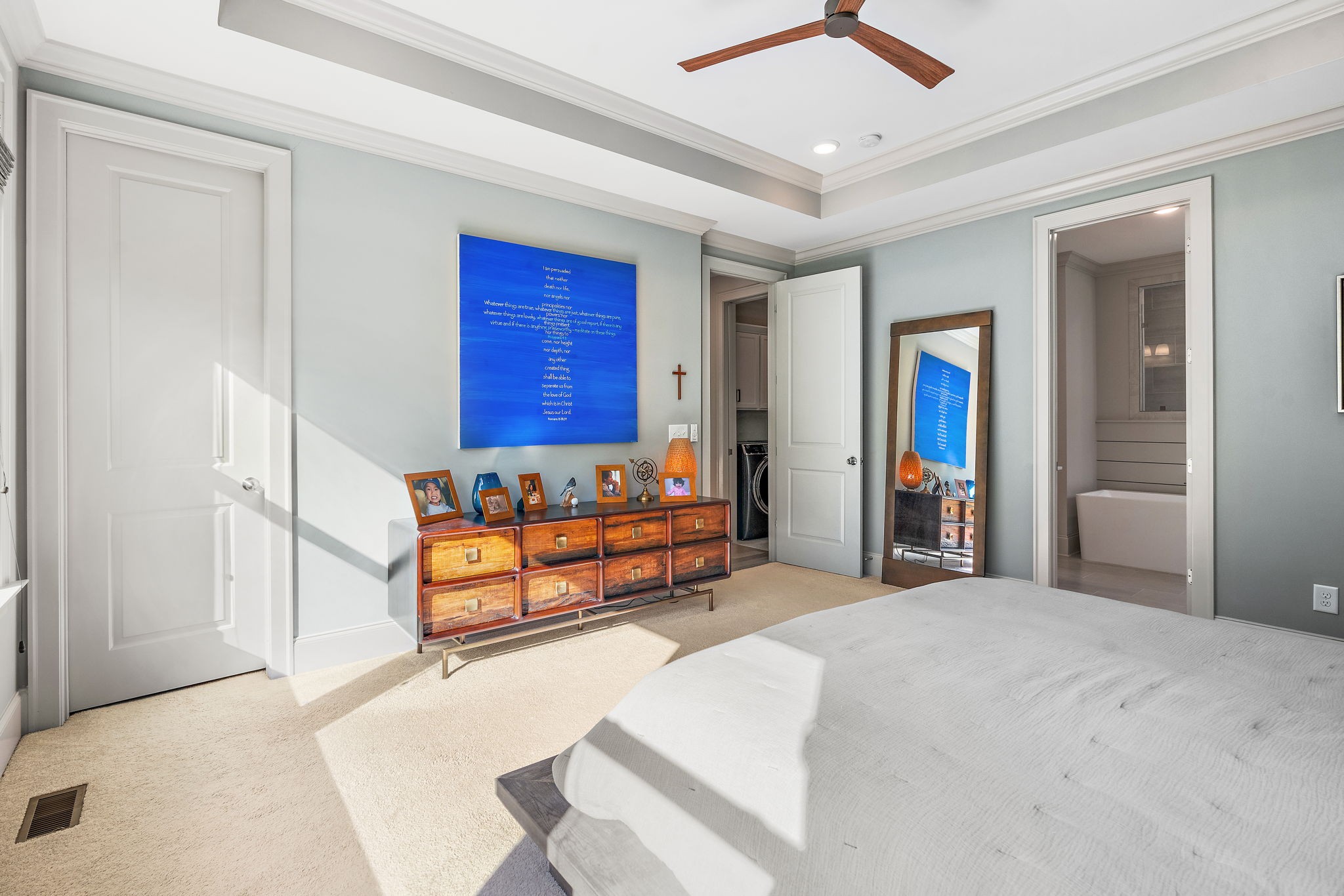 7025 Vineyard Valley Dr