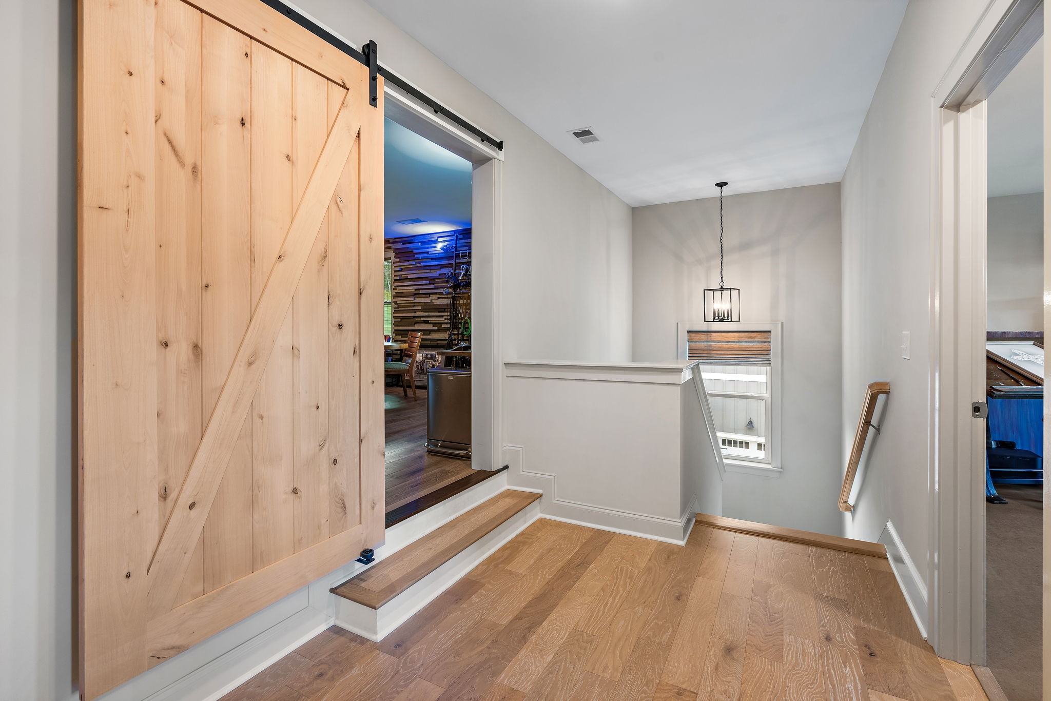 7025 Vineyard Valley Dr