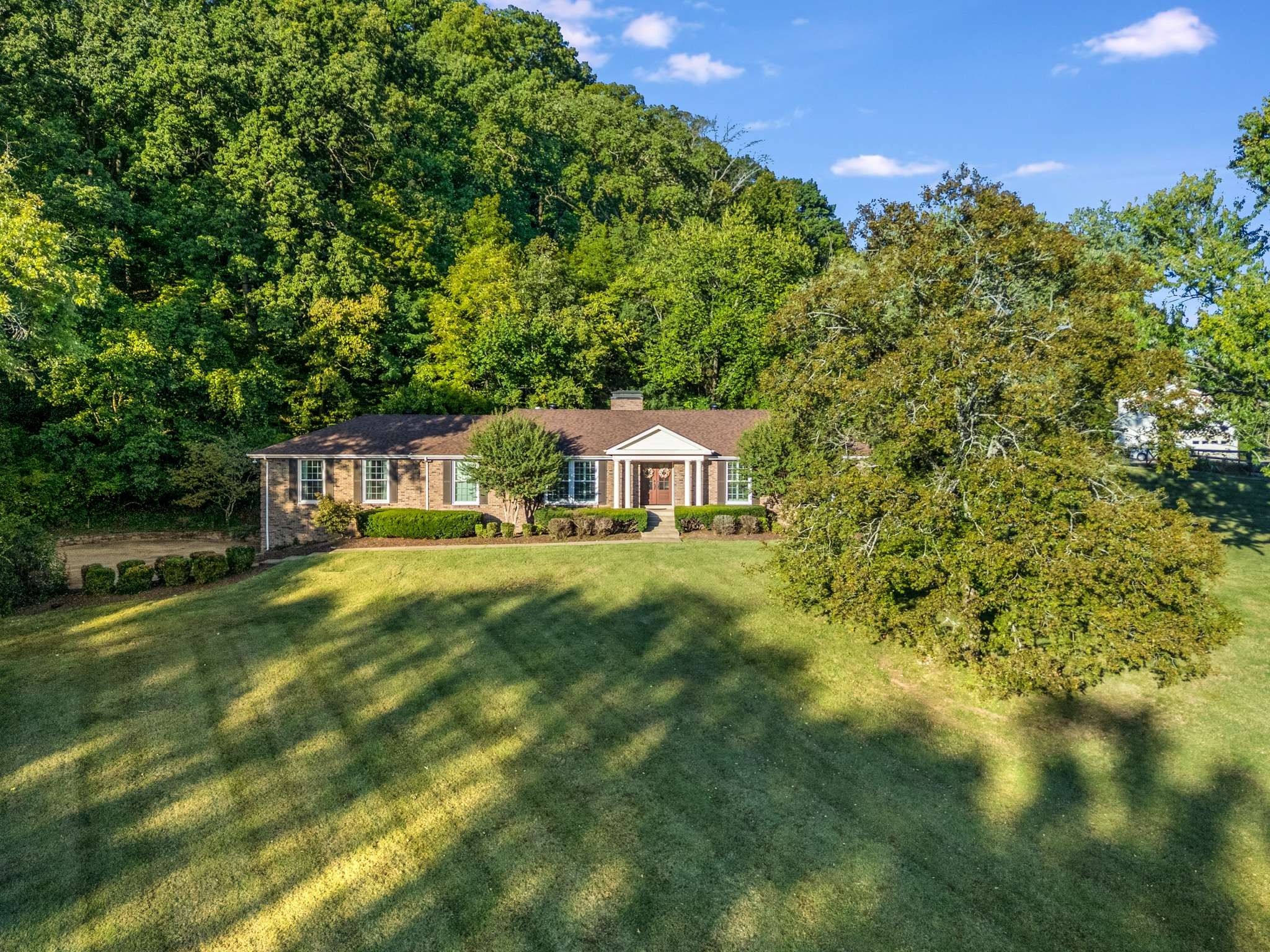 5899 E Ashland Dr