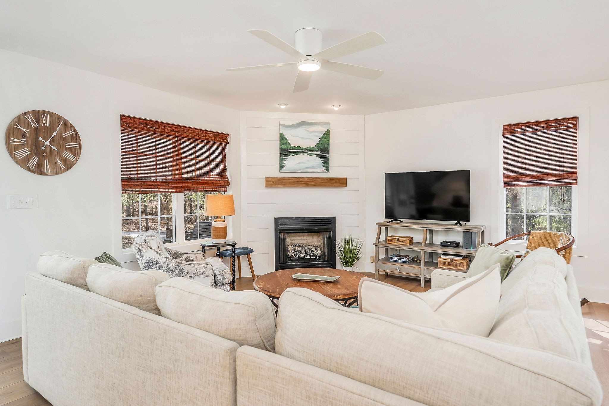 1219 Four Seasons Dr