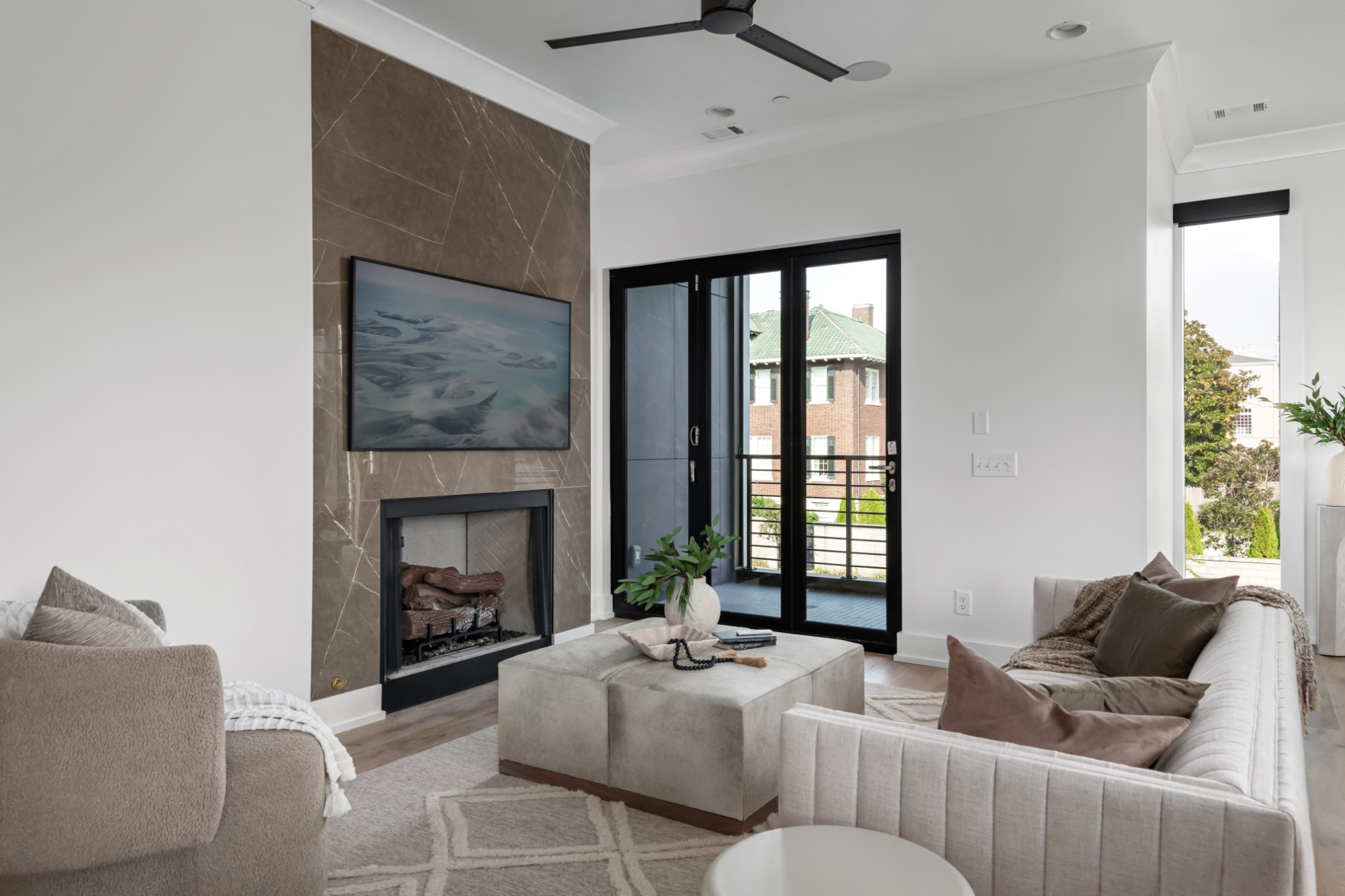 95 Leonard Ave Unit: 8