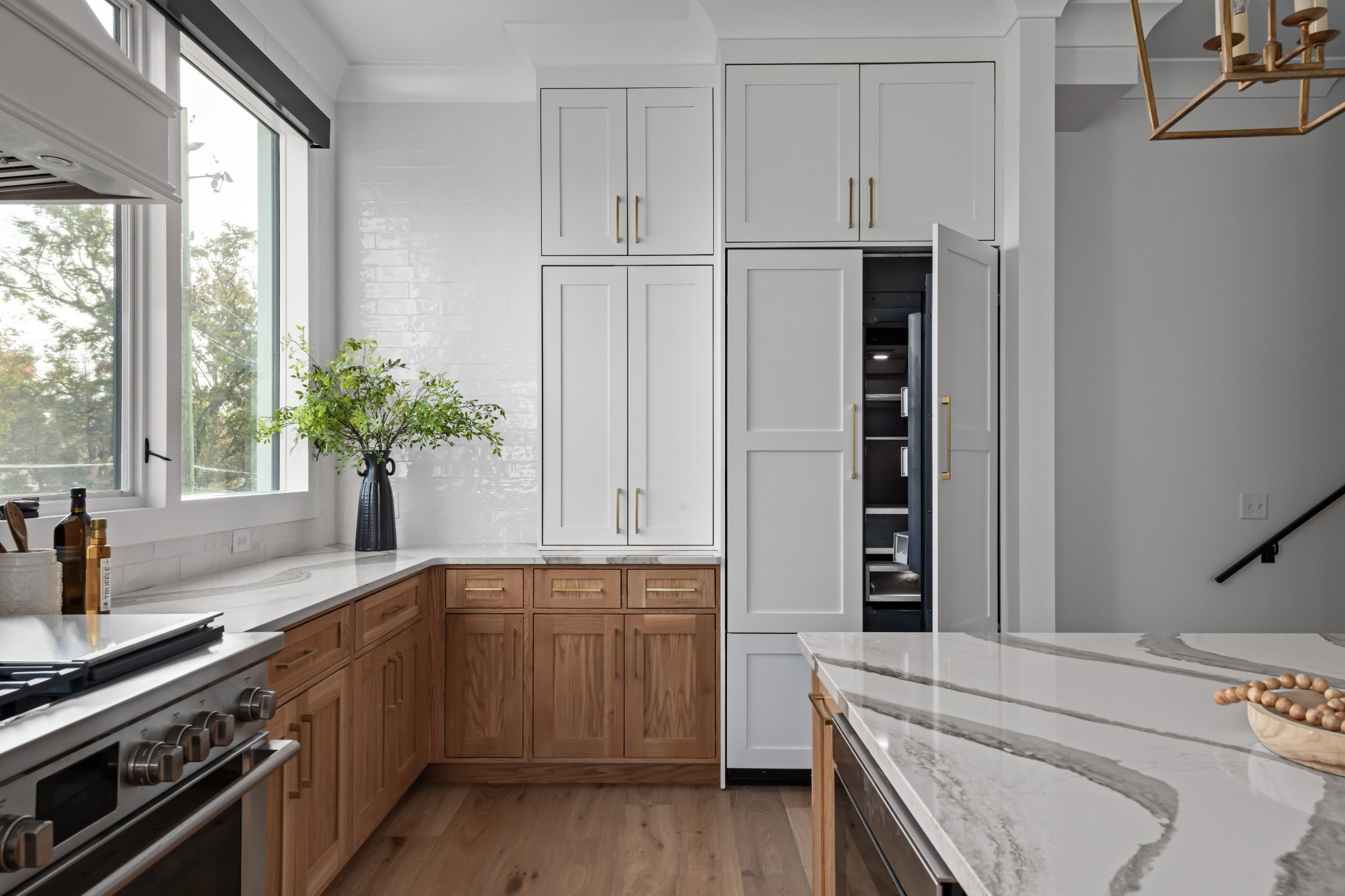 95 Leonard Ave Unit: 8