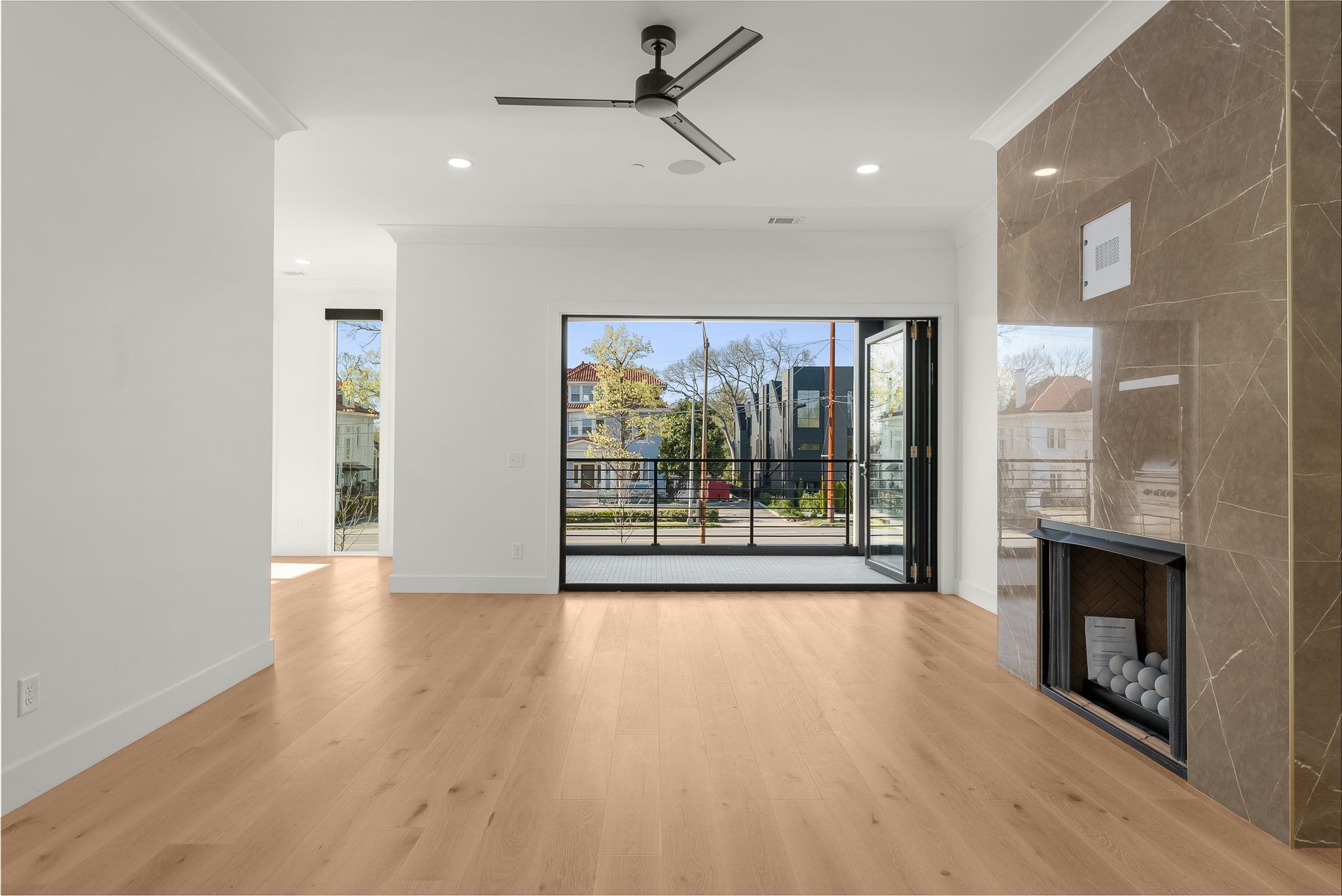 95 Leonard Ave Unit: 1