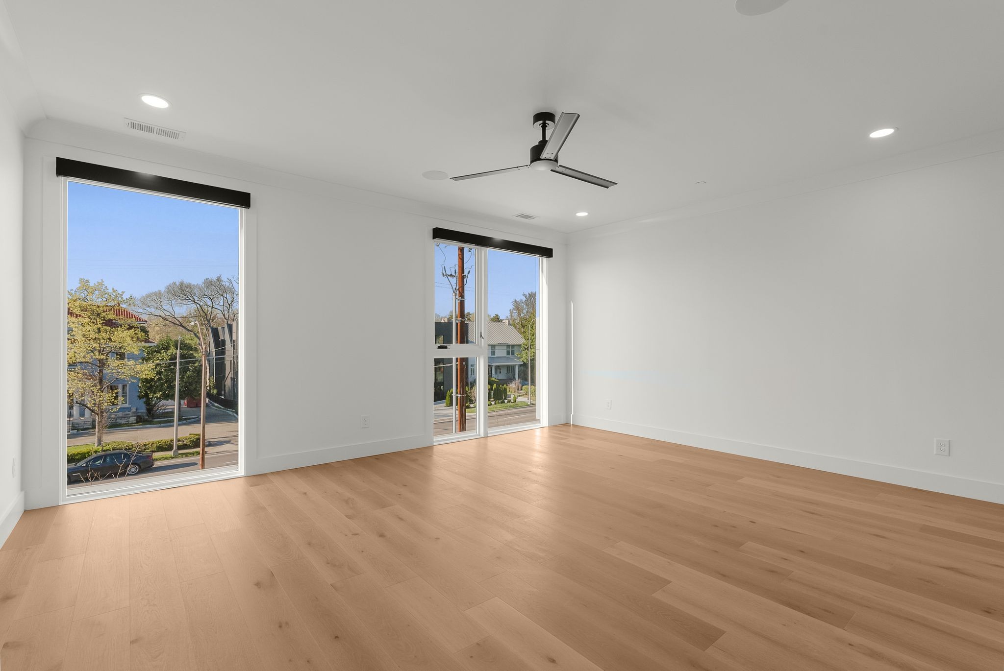 95 Leonard Ave Unit: 1