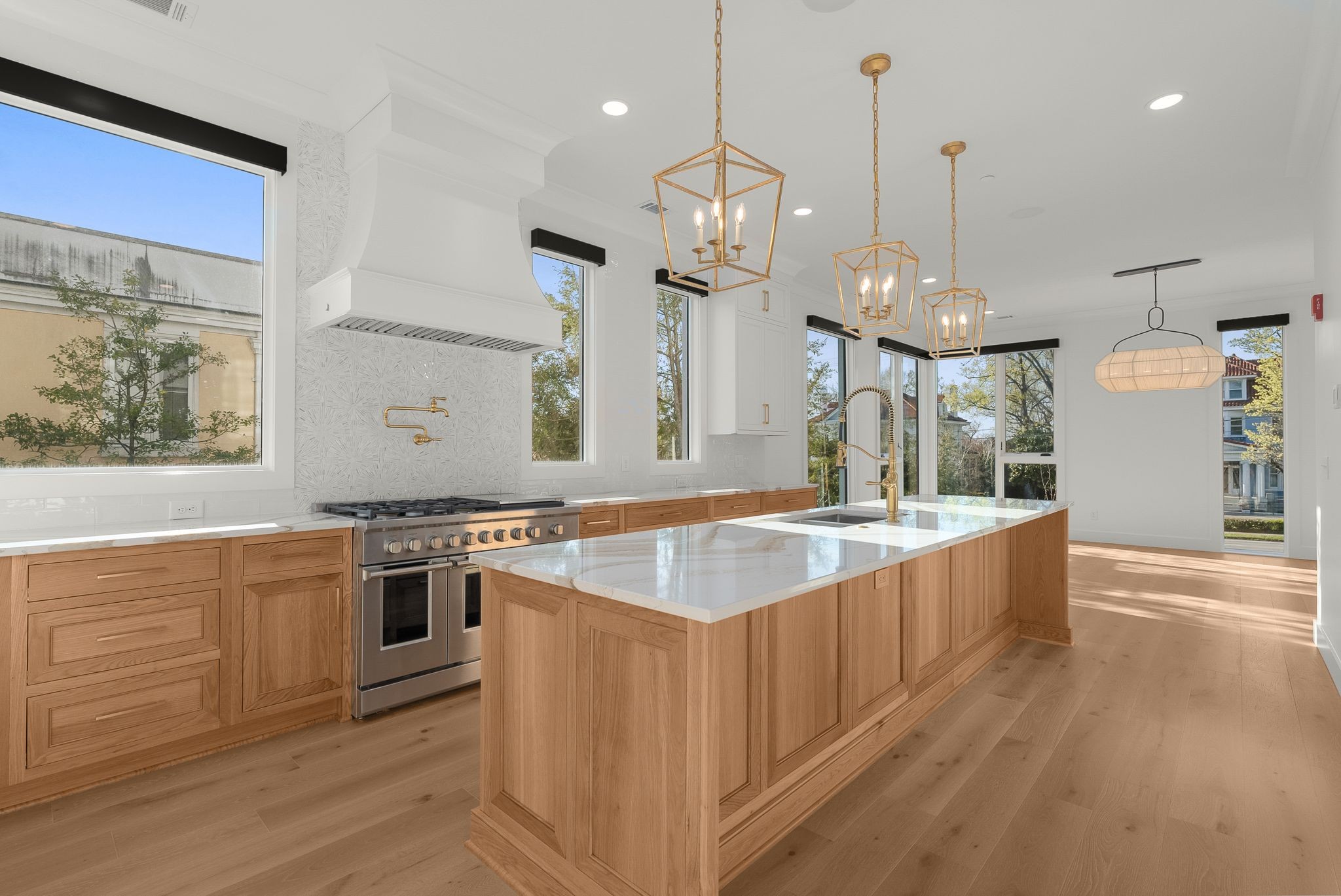 95 Leonard Ave Unit: 1