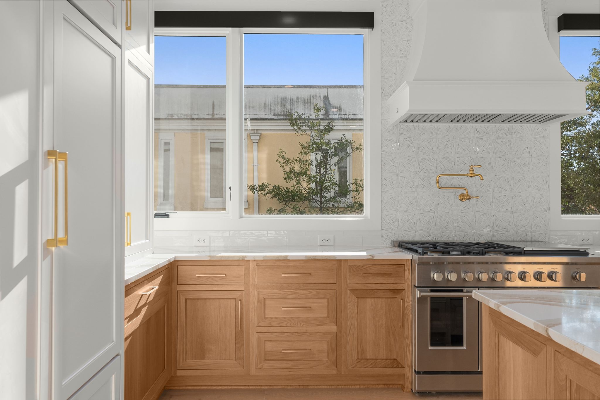 95 Leonard Ave Unit: 1