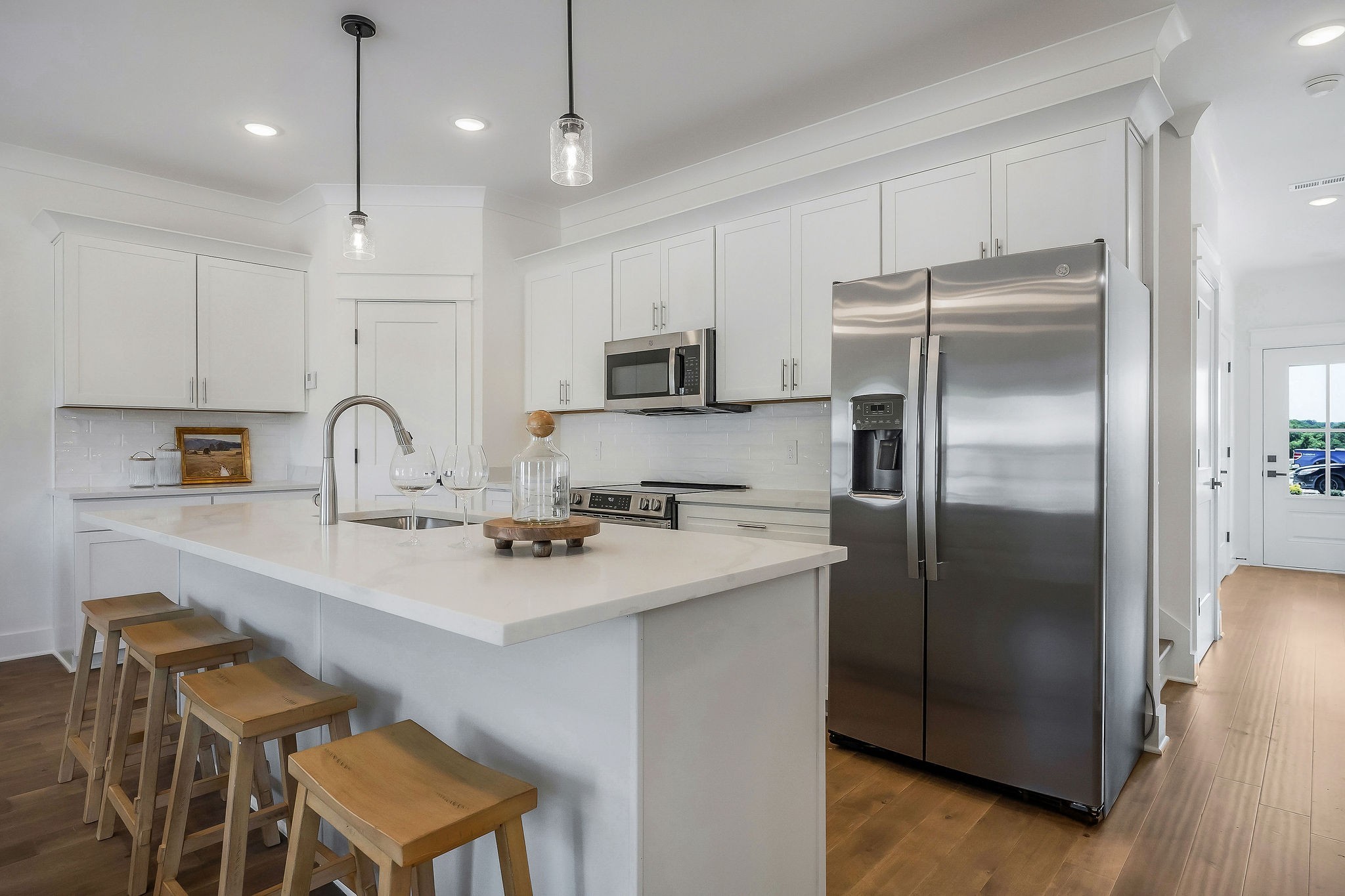 207 South High St Unit: 9