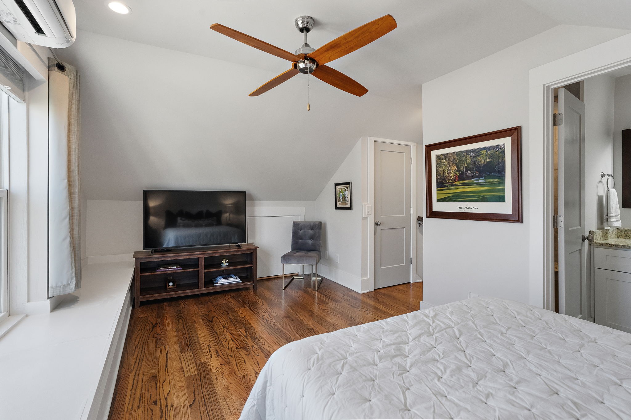 3506 Hillsdale Ave Unit: A