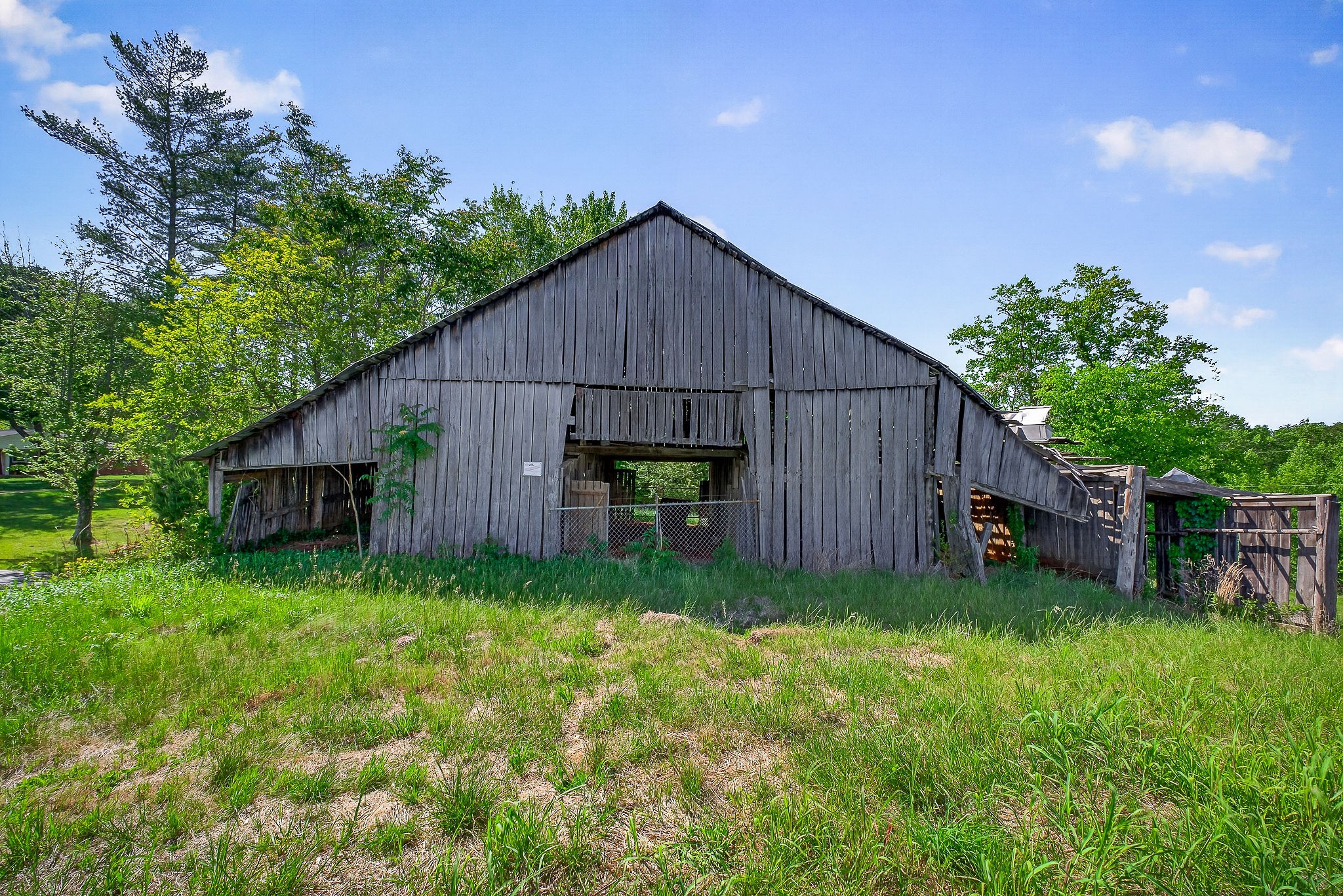 305 Caney Bend Rd