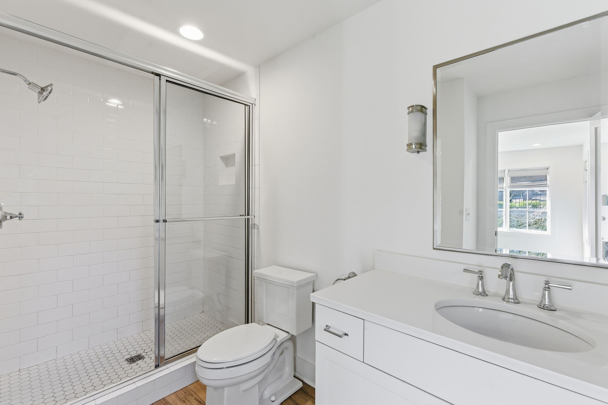 519 Chesterfield Ave Unit: 1