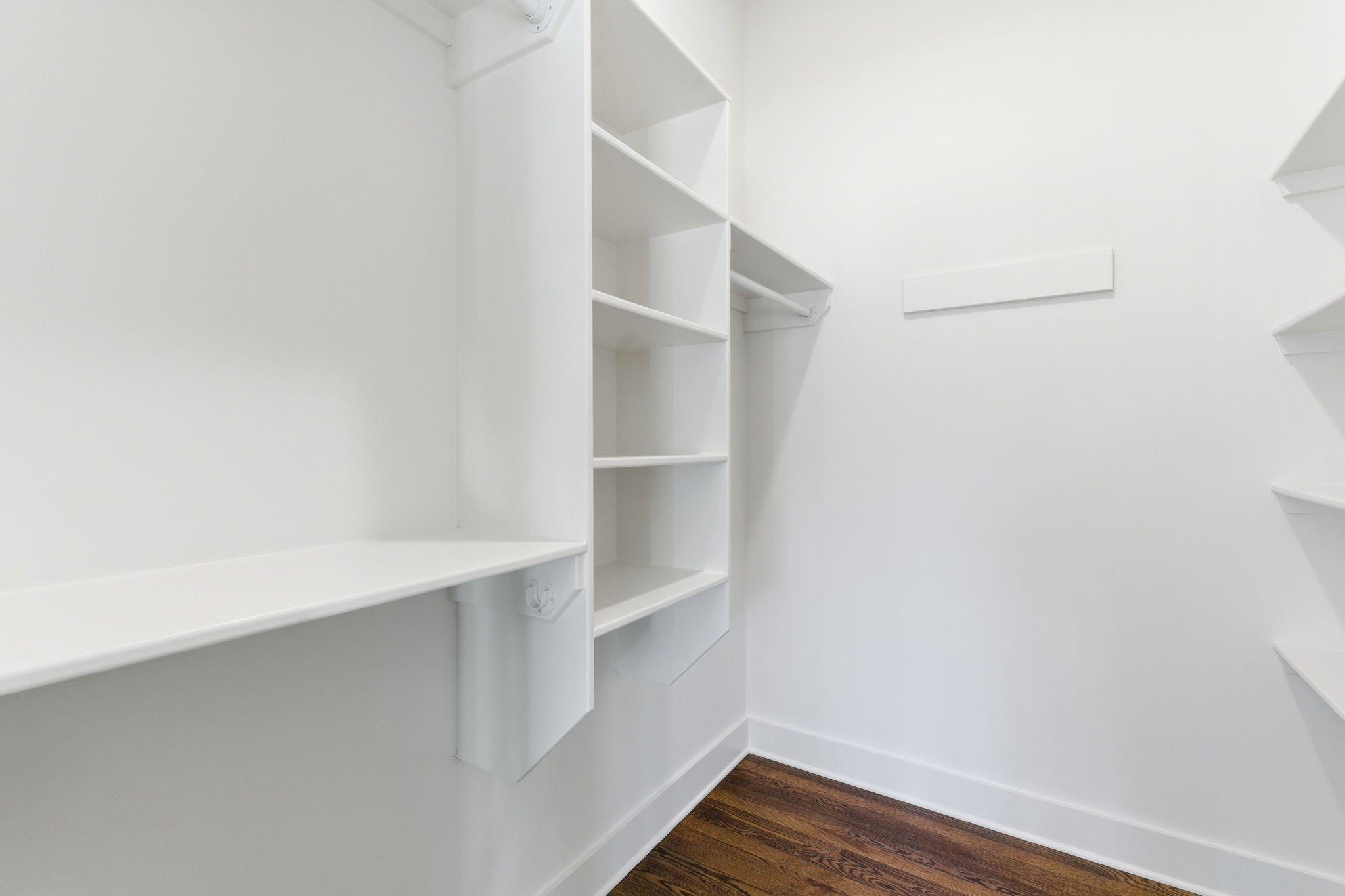 519 Chesterfield Ave Unit: 1