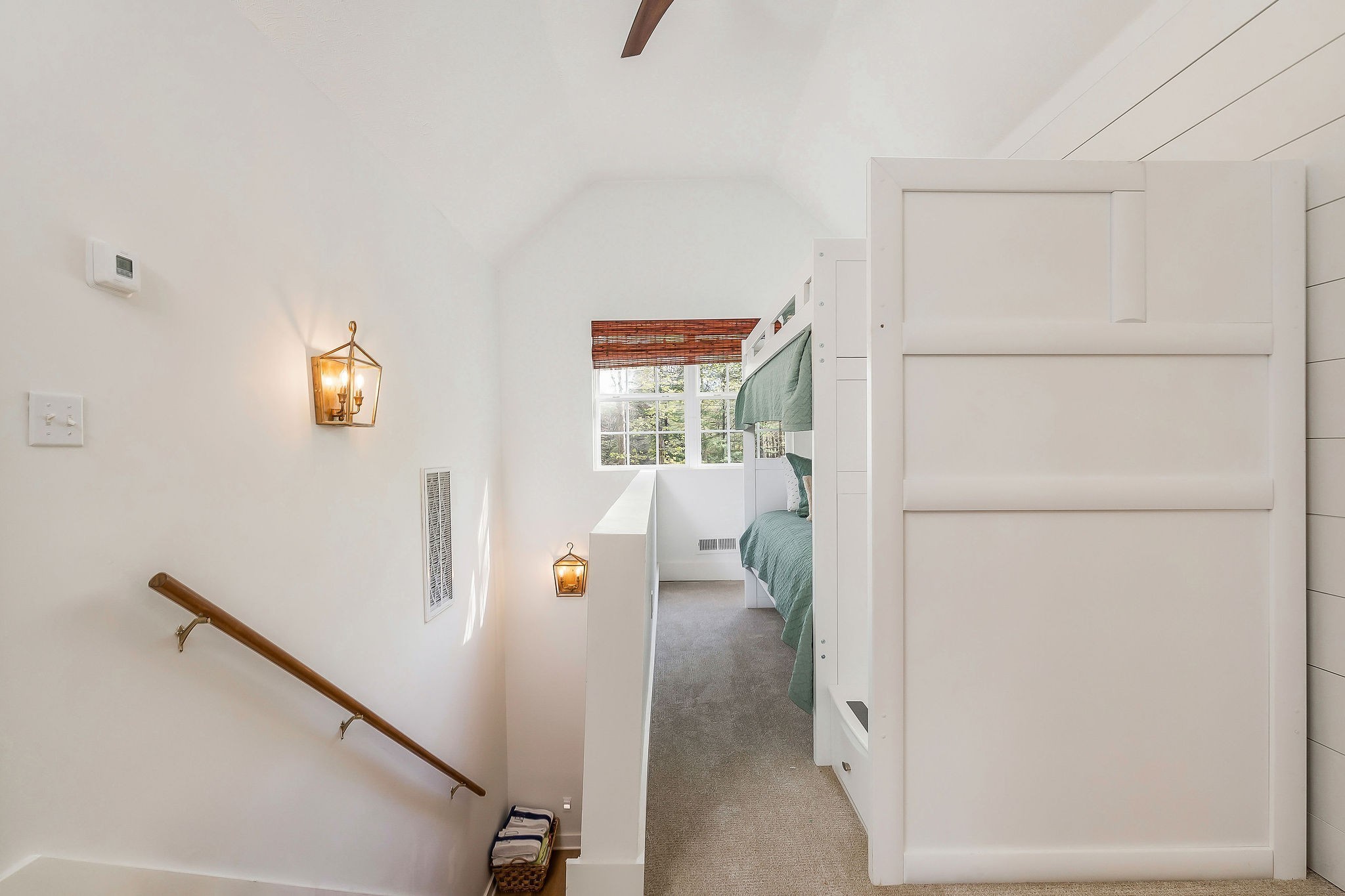 1219 Four Seasons Dr