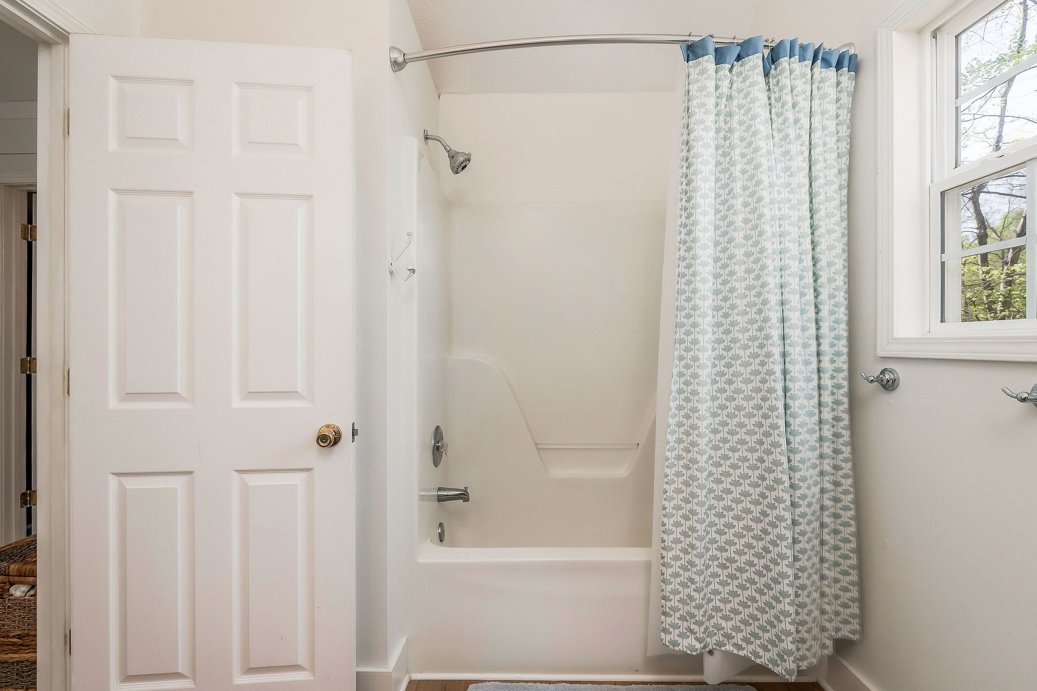 1219 Four Seasons Dr