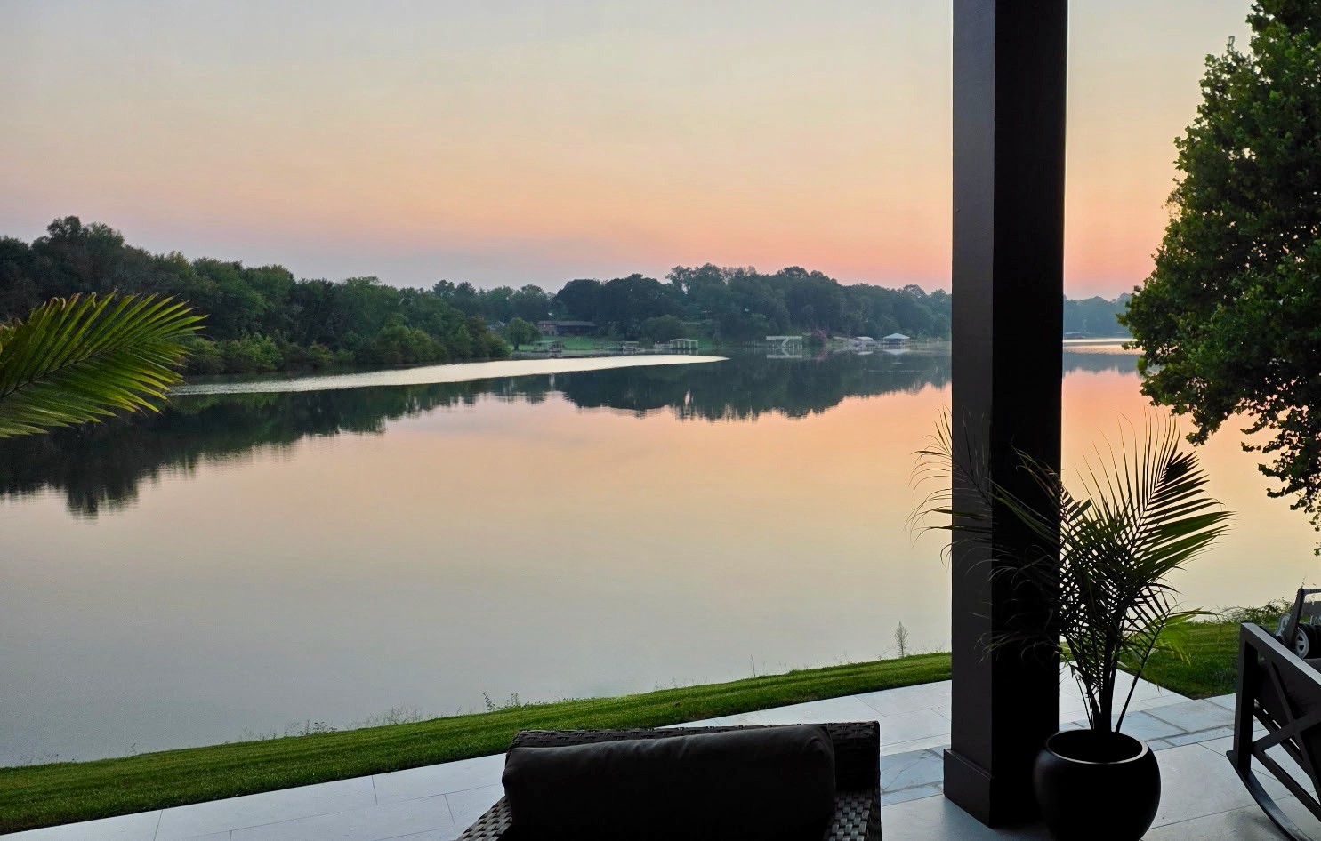 613 Waters Edge Dr