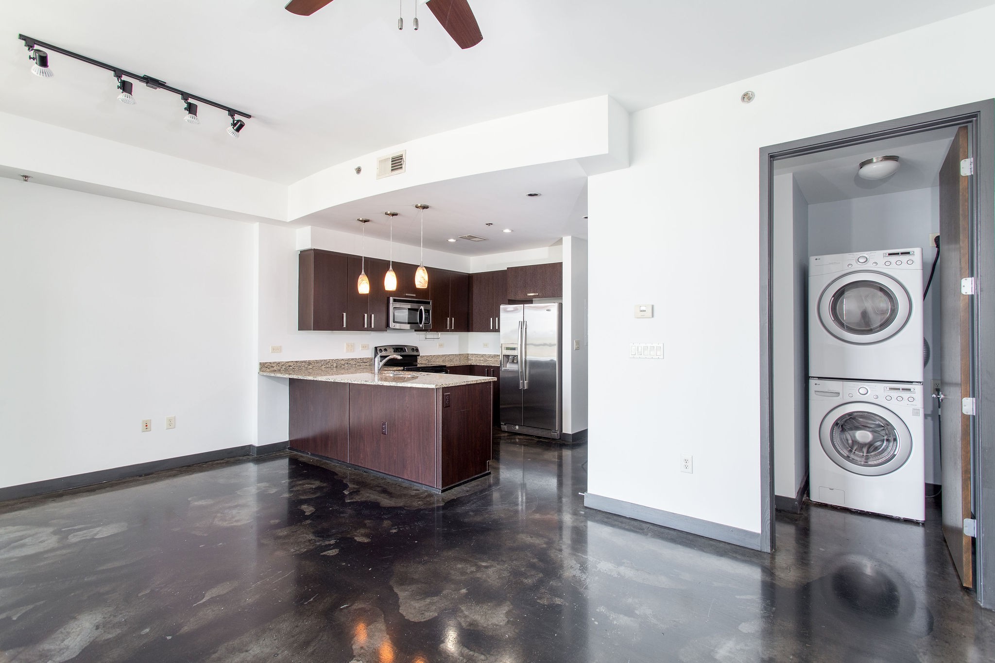 1510 Demonbreun St Unit: 1207